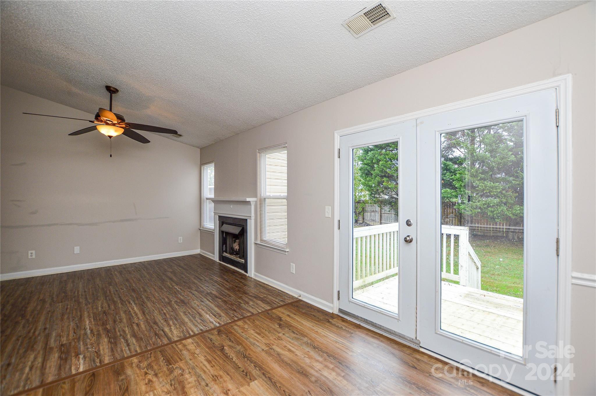 5114 Darby Drive Property Photo 10