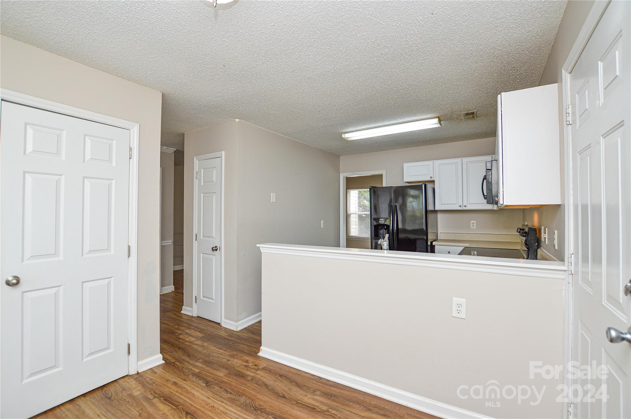 5114 Darby Drive Property Photo 12