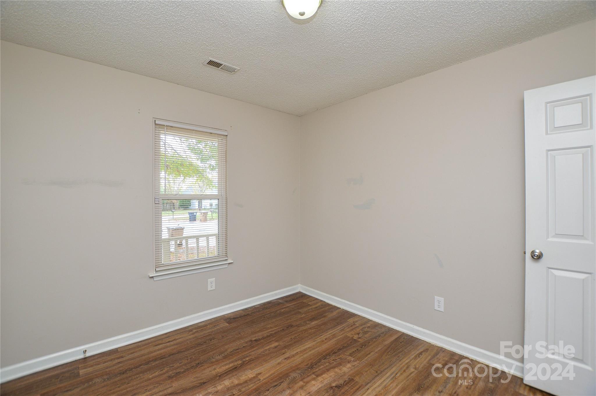 5114 Darby Drive Property Photo 16