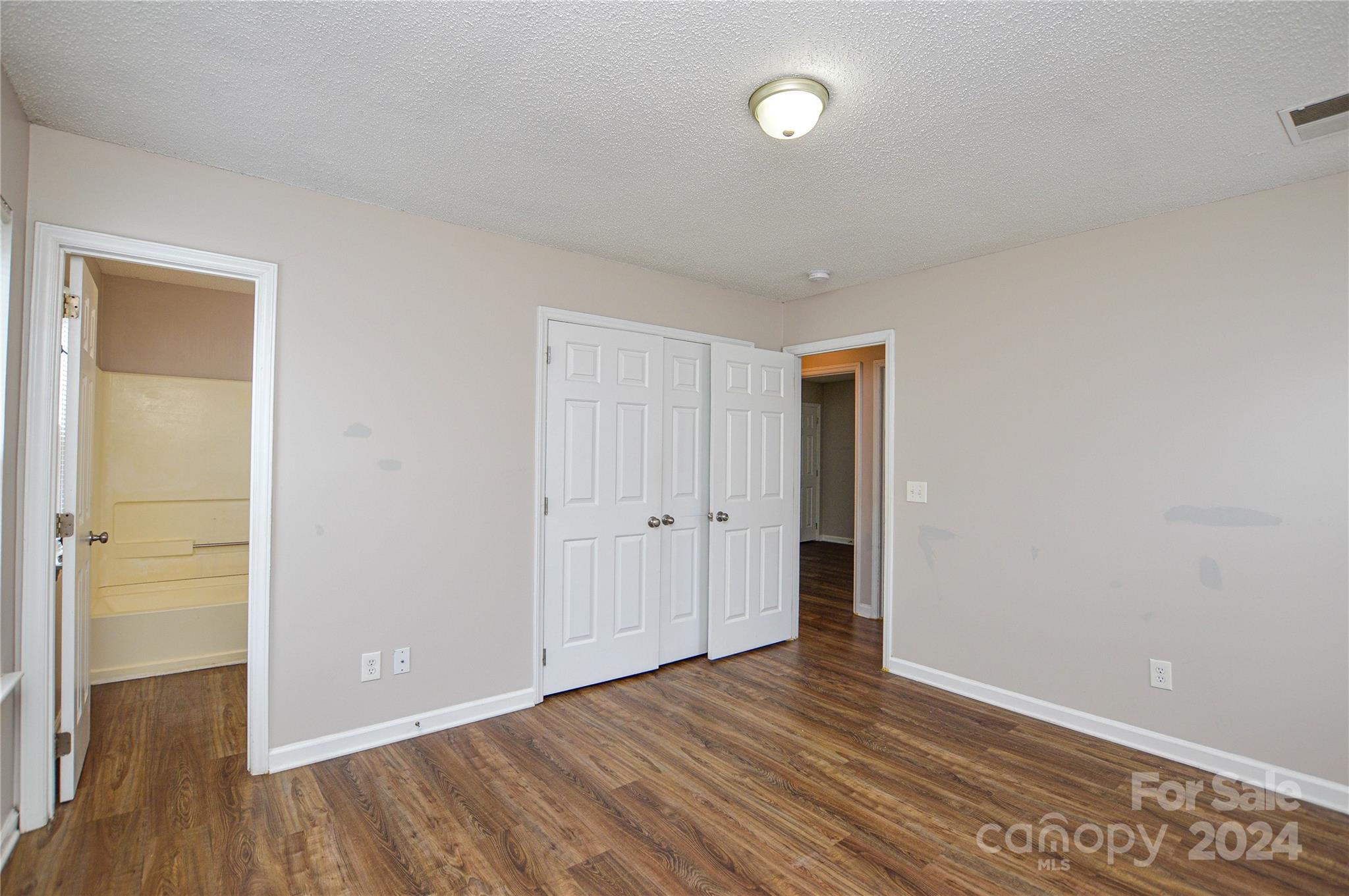 5114 Darby Drive Property Photo 23