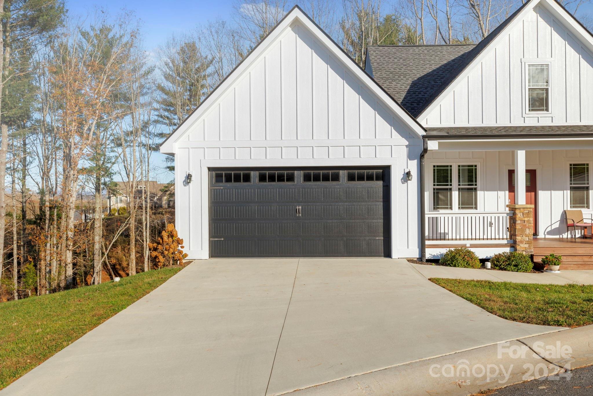 155 Hayes Ridge Lane Property Photo 3