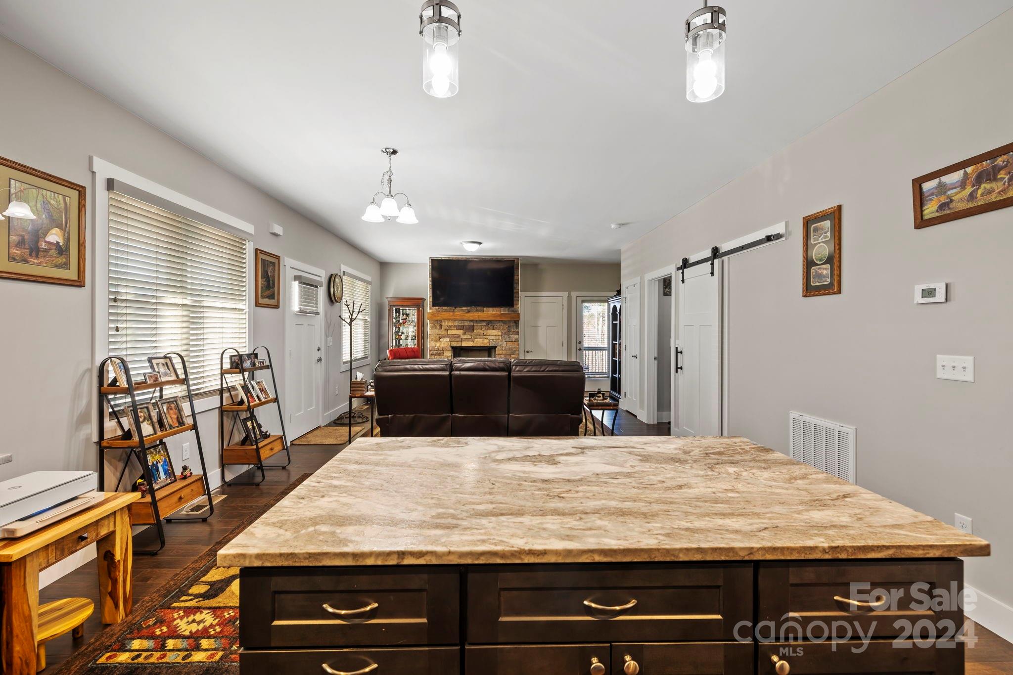 155 Hayes Ridge Lane Property Photo 17