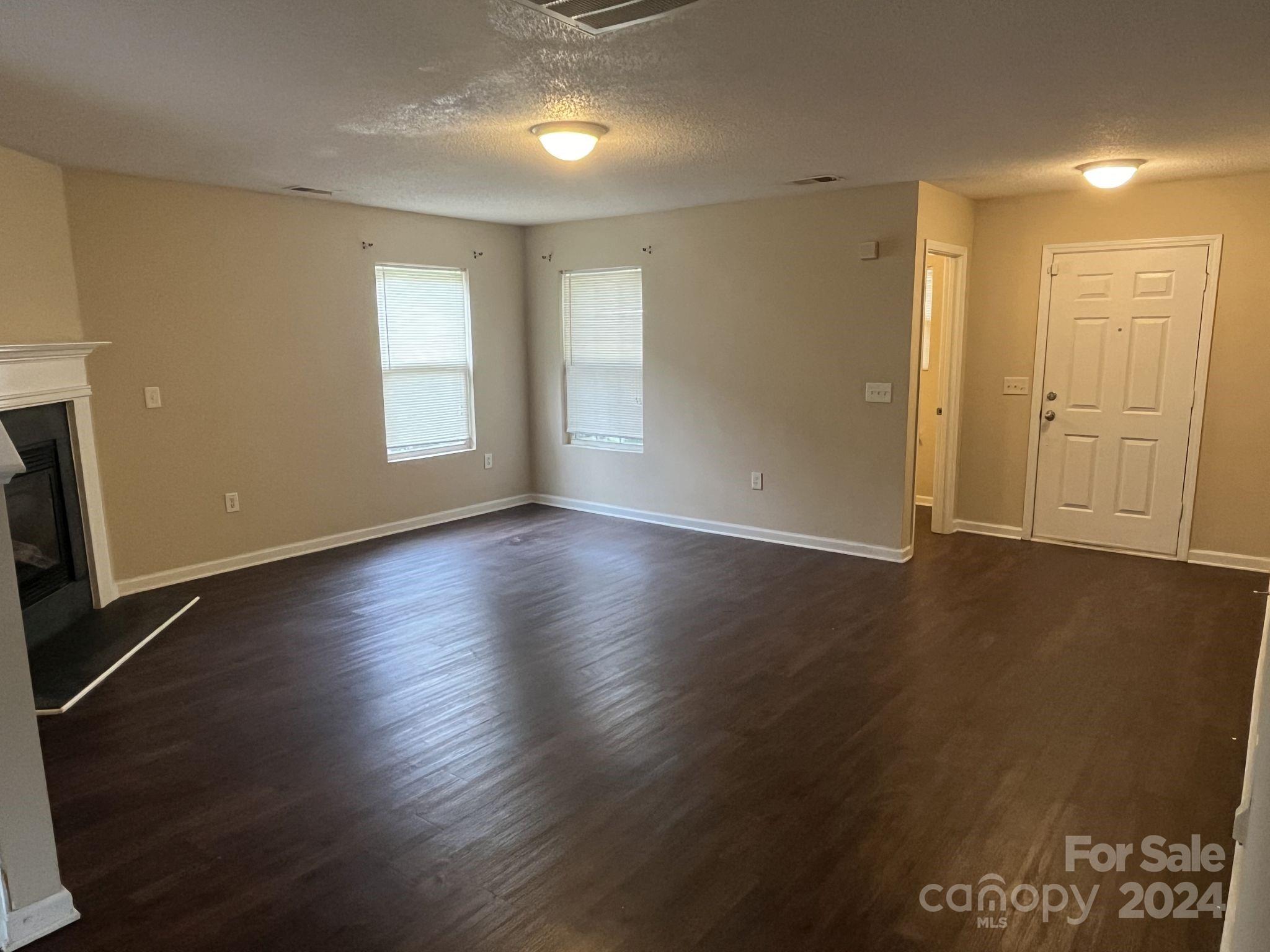 14011 Pinyon Pine Lane Property Photo 4