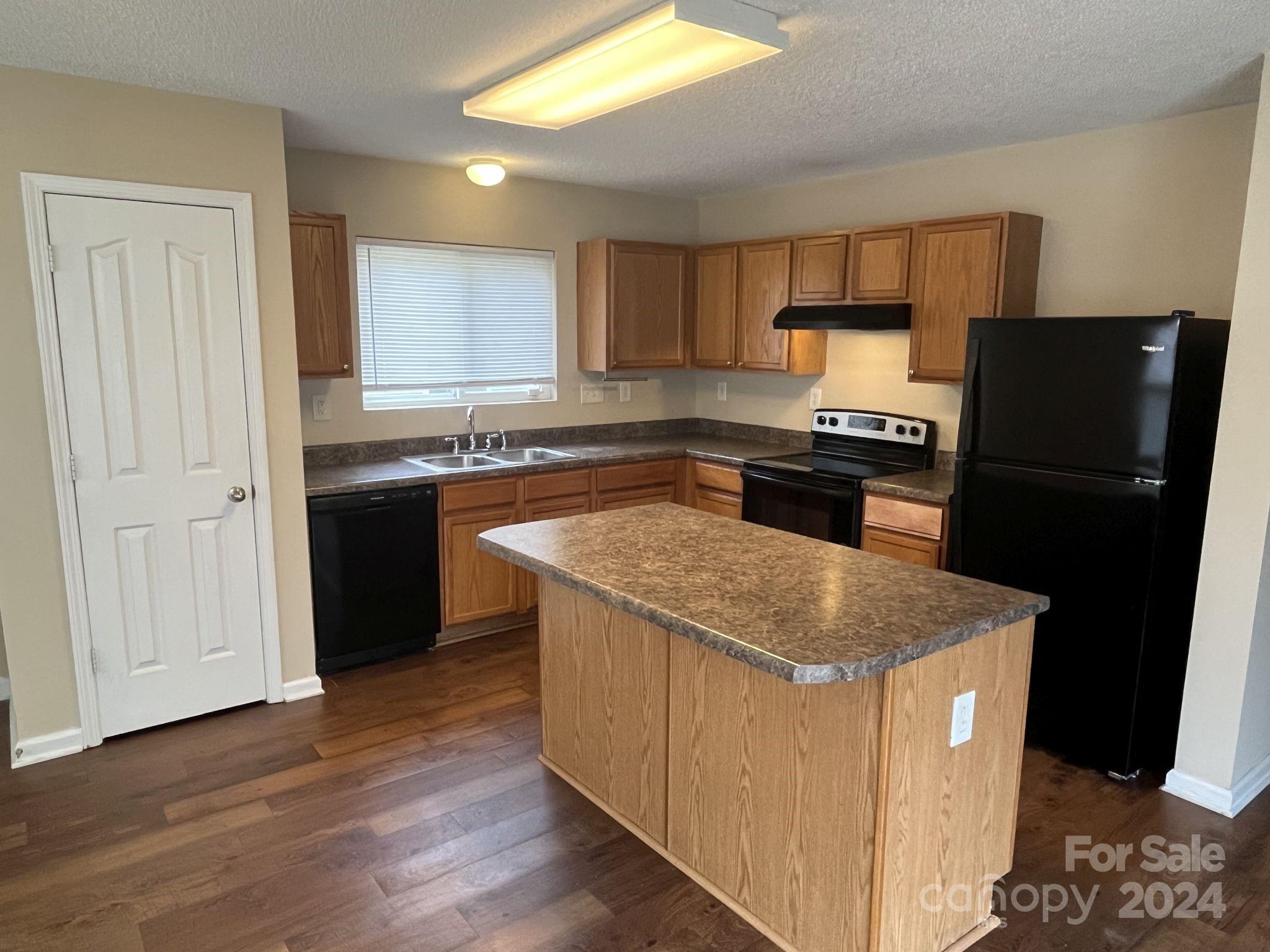 14011 Pinyon Pine Lane Property Photo 7