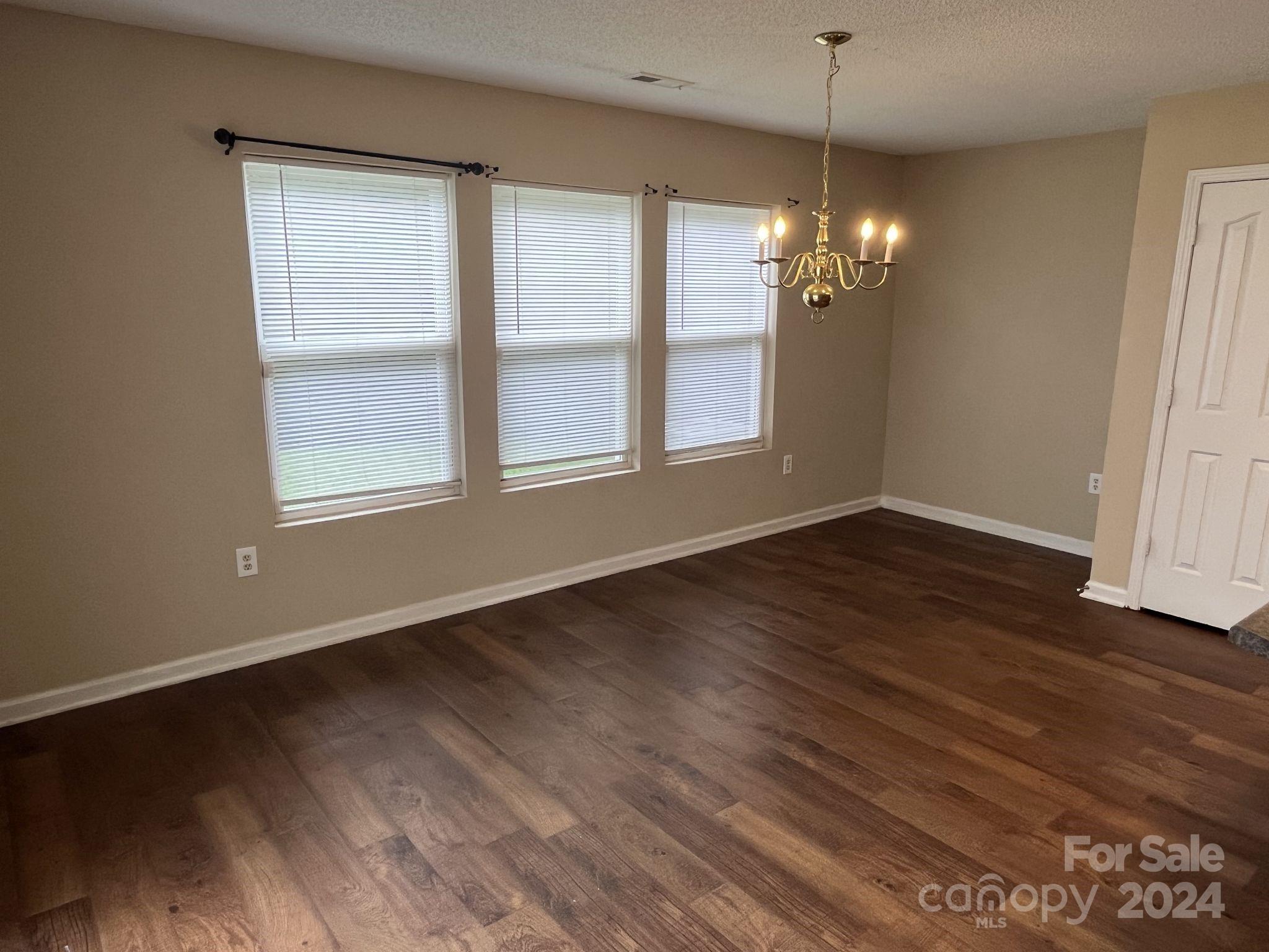14011 Pinyon Pine Lane Property Photo 8