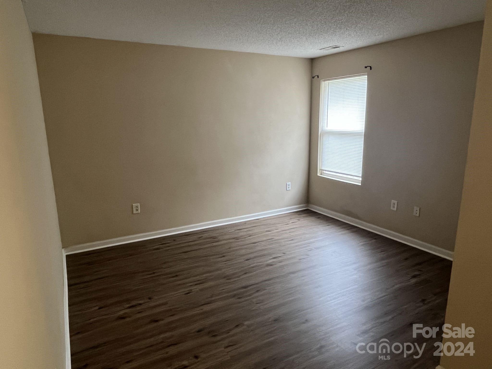 14011 Pinyon Pine Lane Property Photo 10