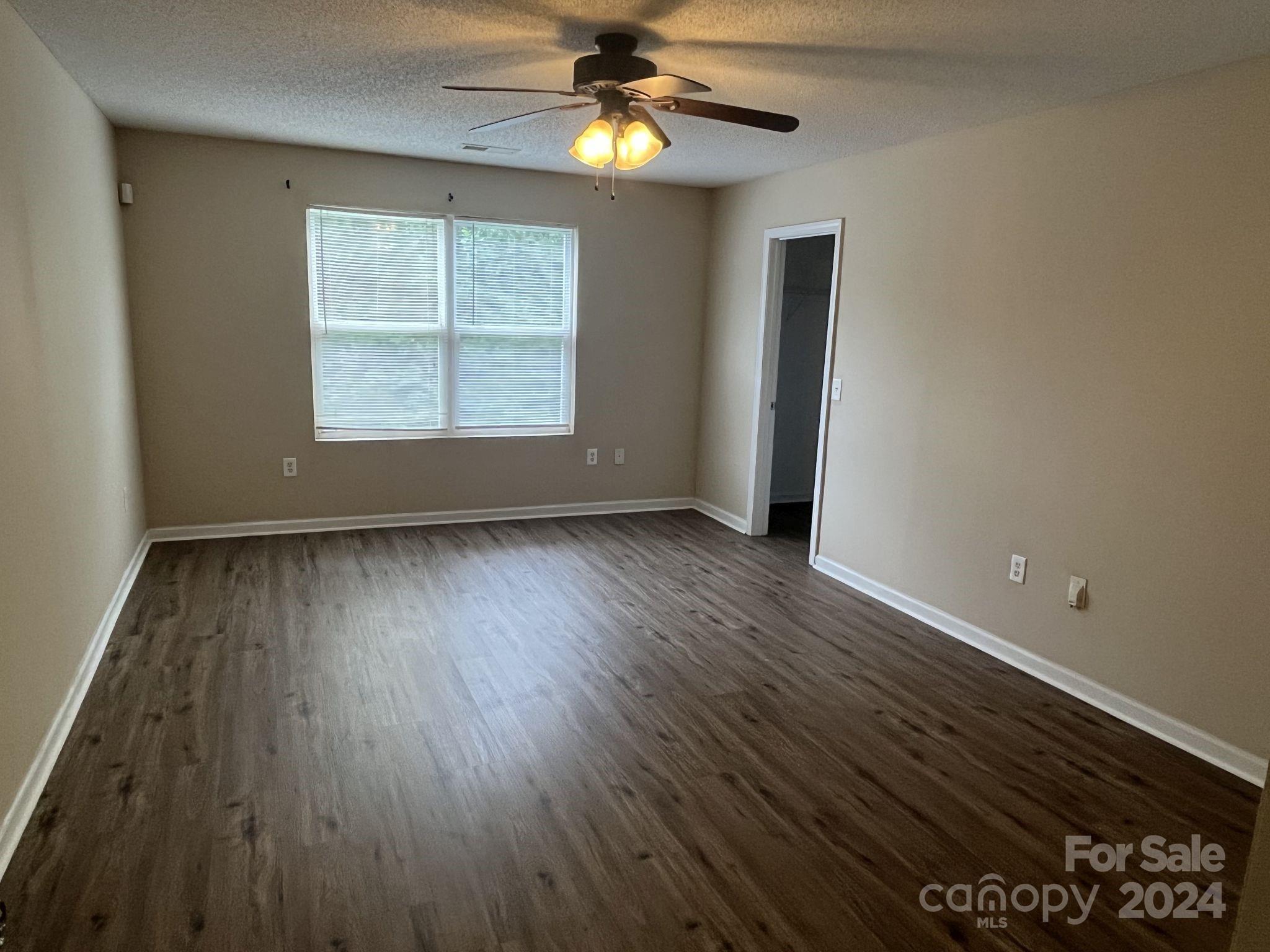 14011 Pinyon Pine Lane Property Photo 11
