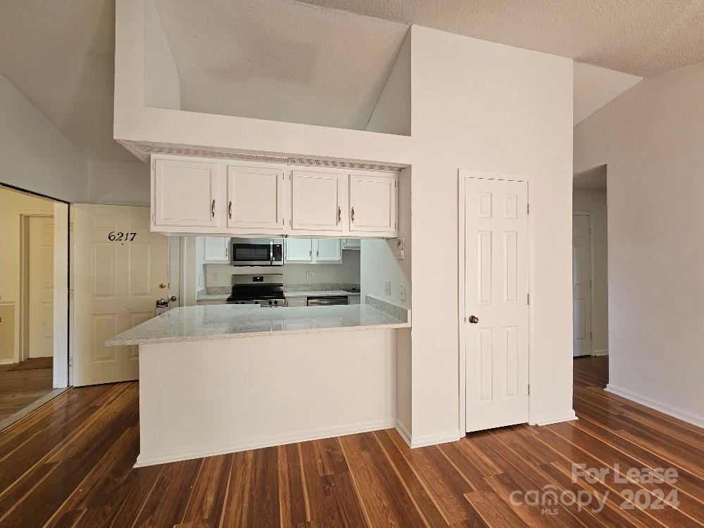 6217 Rosecroft Drive Property Photo 2
