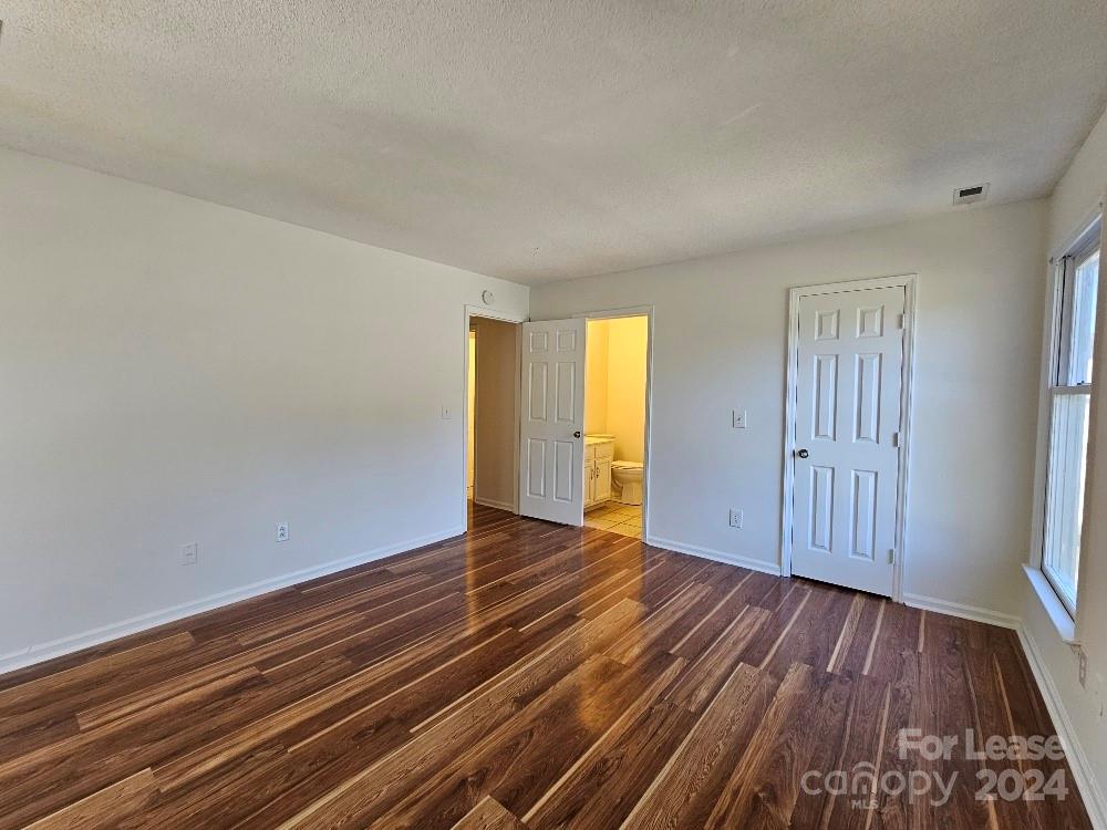 6217 Rosecroft Drive Property Photo 20