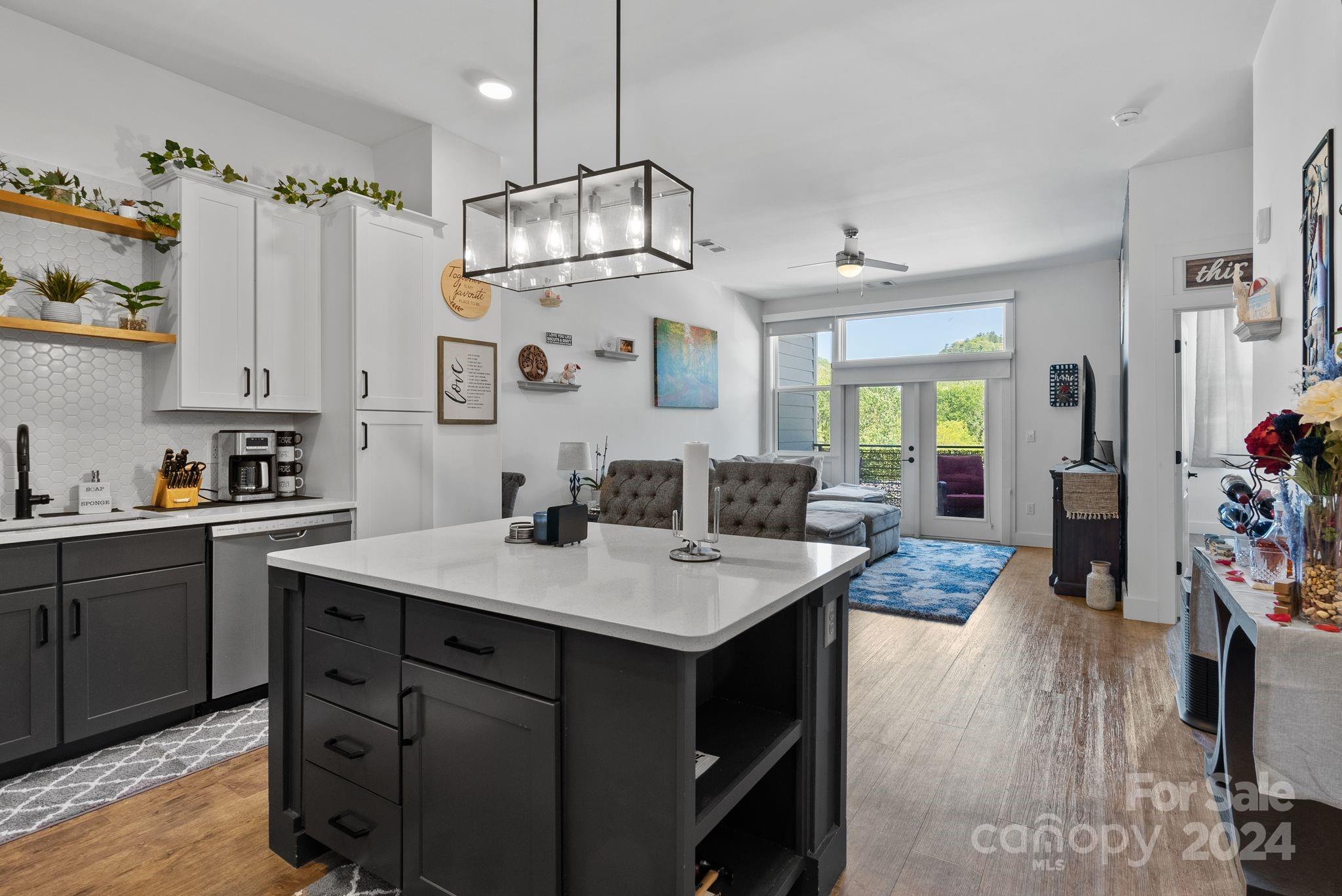 55 S Market Street 311 Property Photo 6
