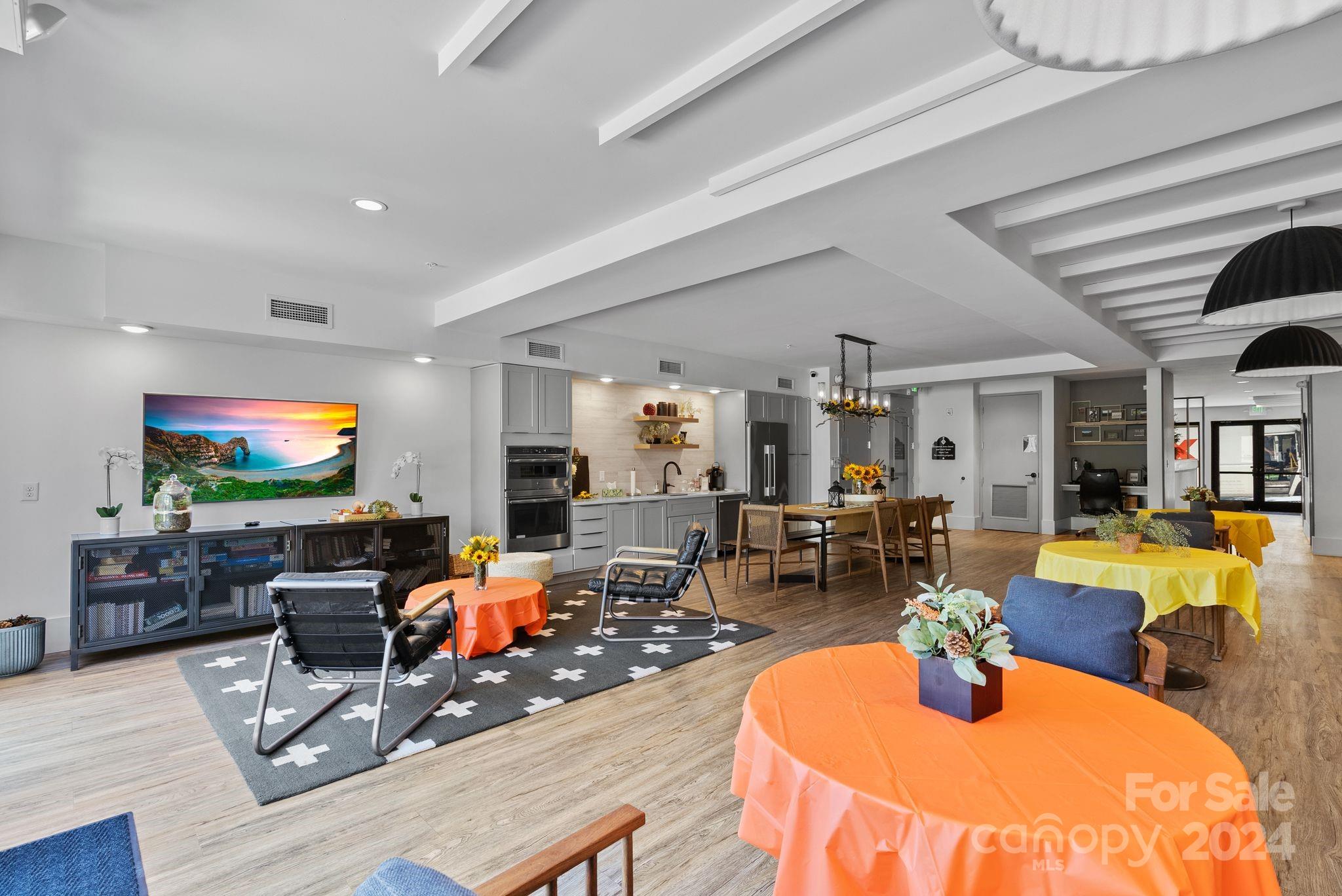 55 S Market Street 311 Property Photo 25