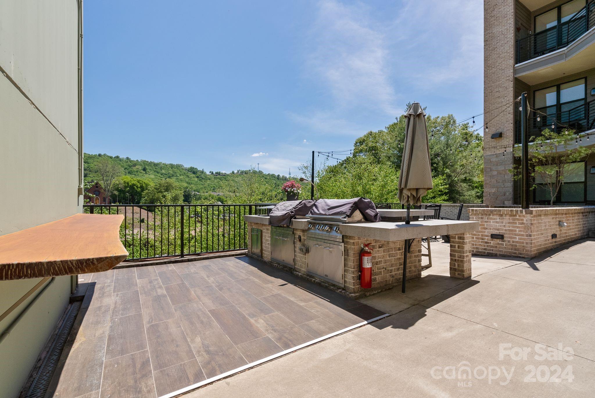 55 S Market Street 311 Property Photo 33