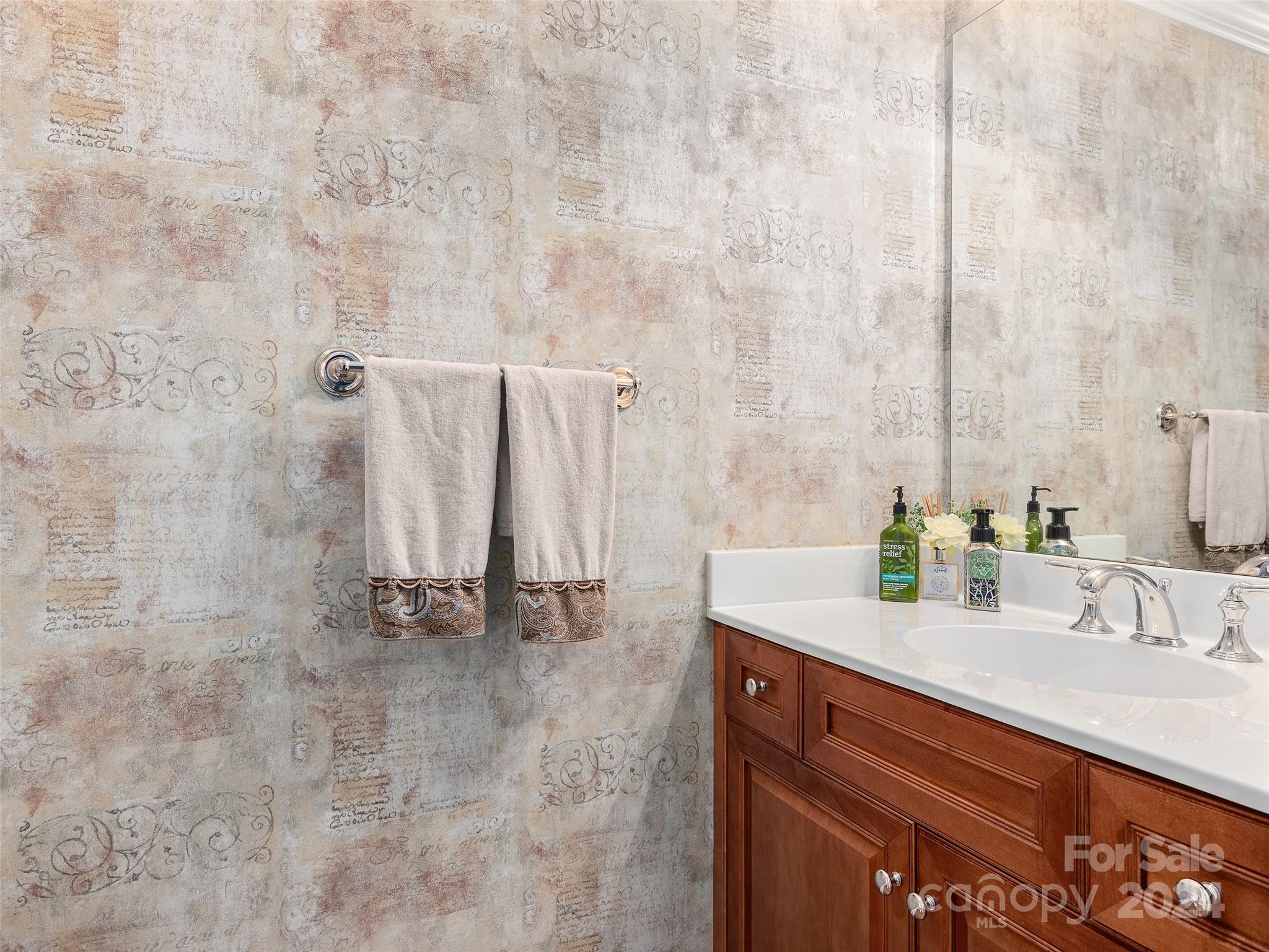 67 Towne Place Drive Property Photo 13