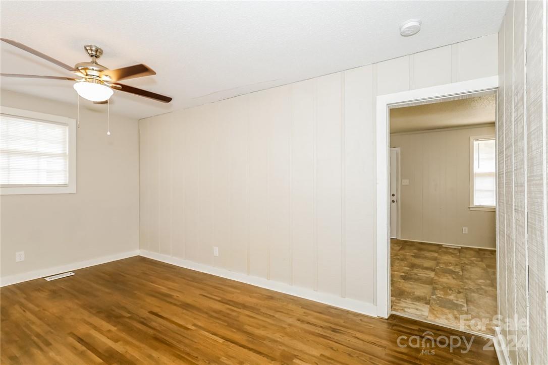 974 Sylvia Circle Property Photo 12