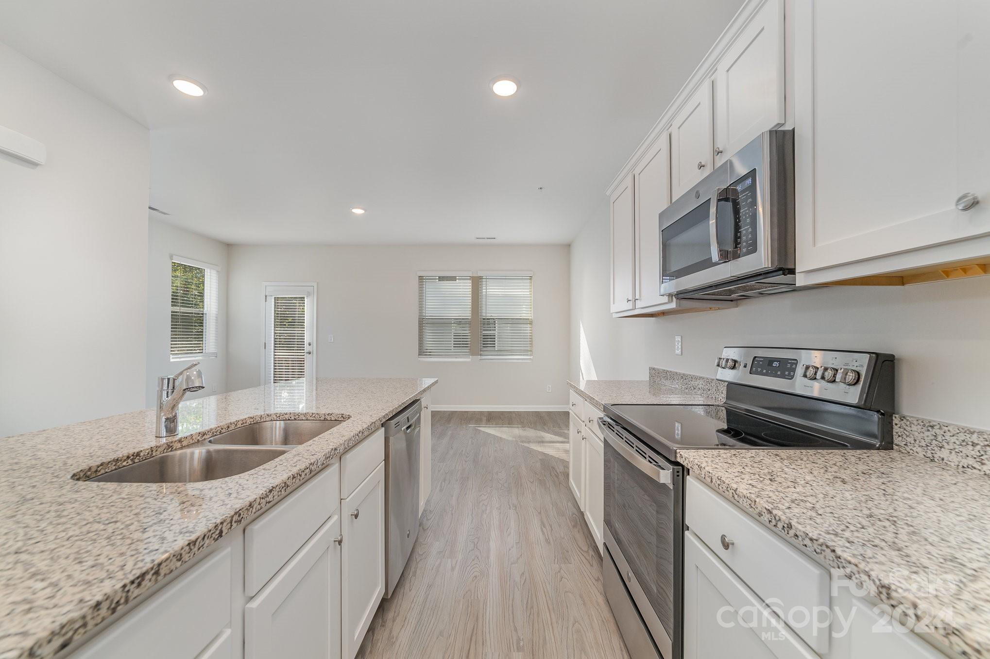 2304 Via Dei Conte Alley Property Photo 10