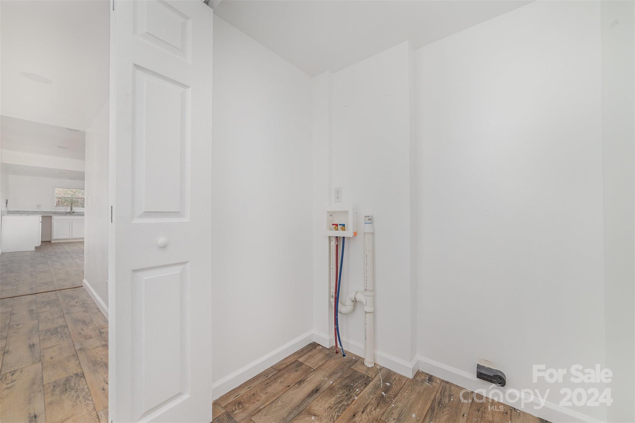 1170 Teaberry Lane Property Photo 8