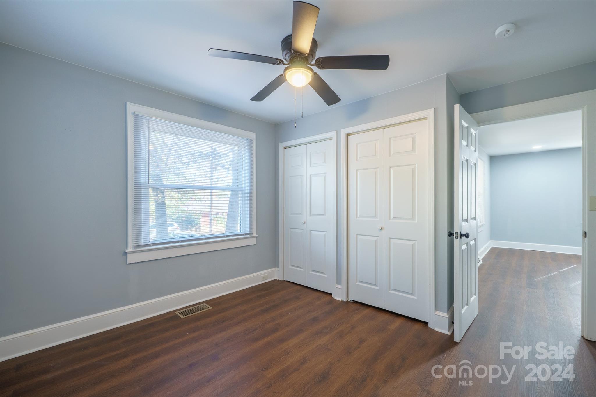 571 Hillandale Street Property Photo 10