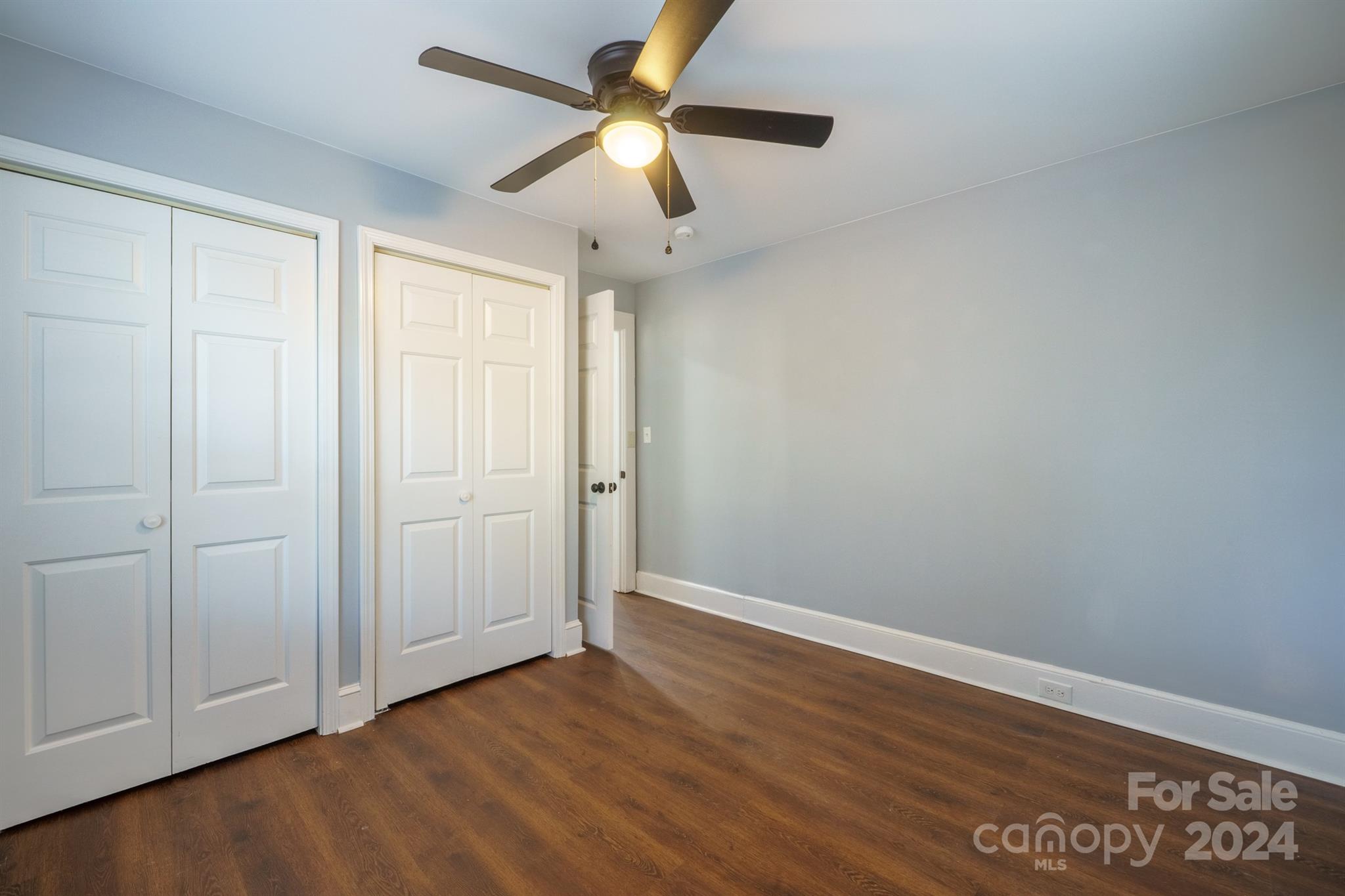 571 Hillandale Street Property Photo 11