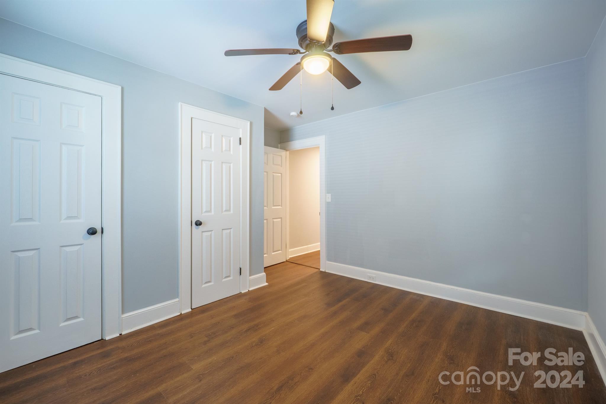 571 Hillandale Street Property Photo 17