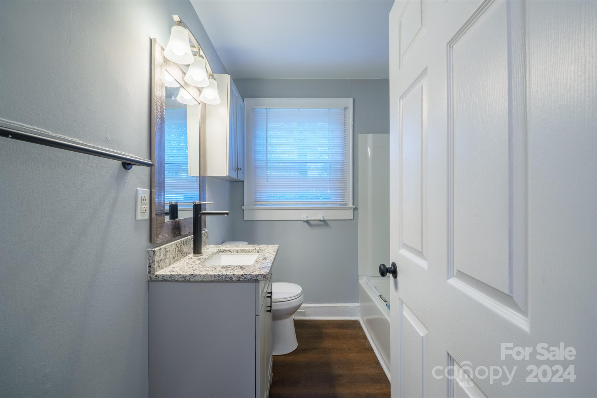 571 Hillandale Street Property Photo 19