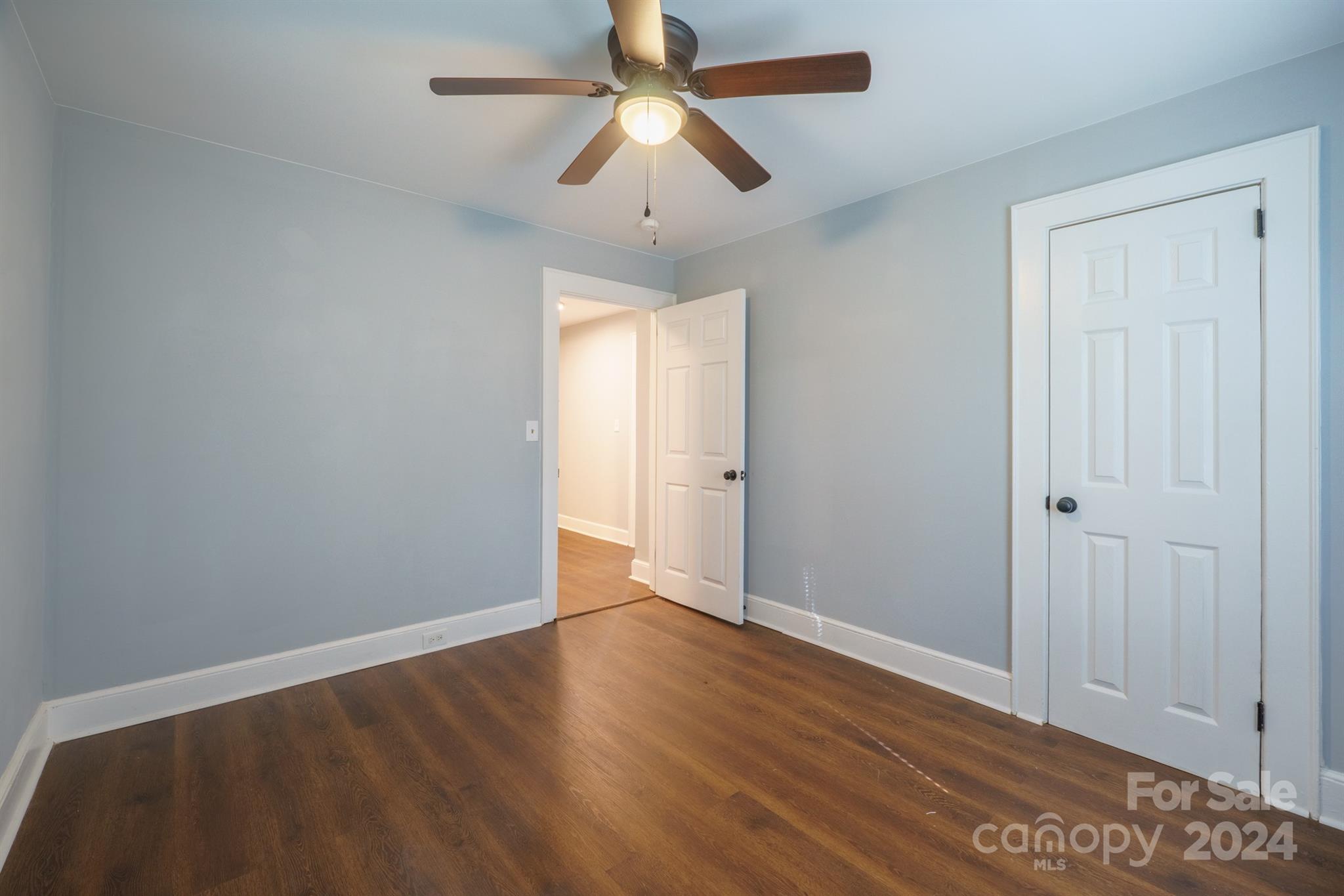 571 Hillandale Street Property Photo 22