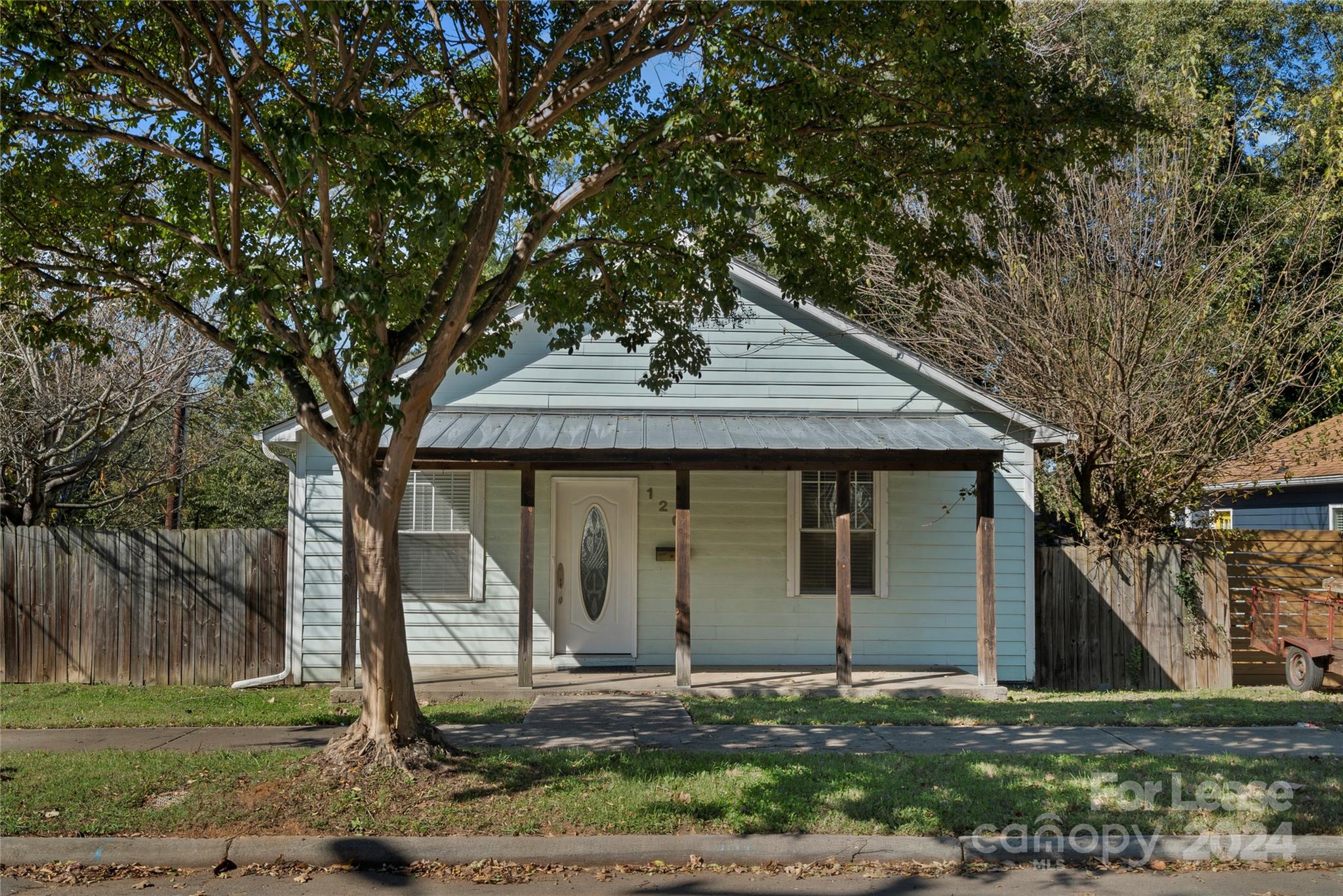 1201 Allen Street Property Photo