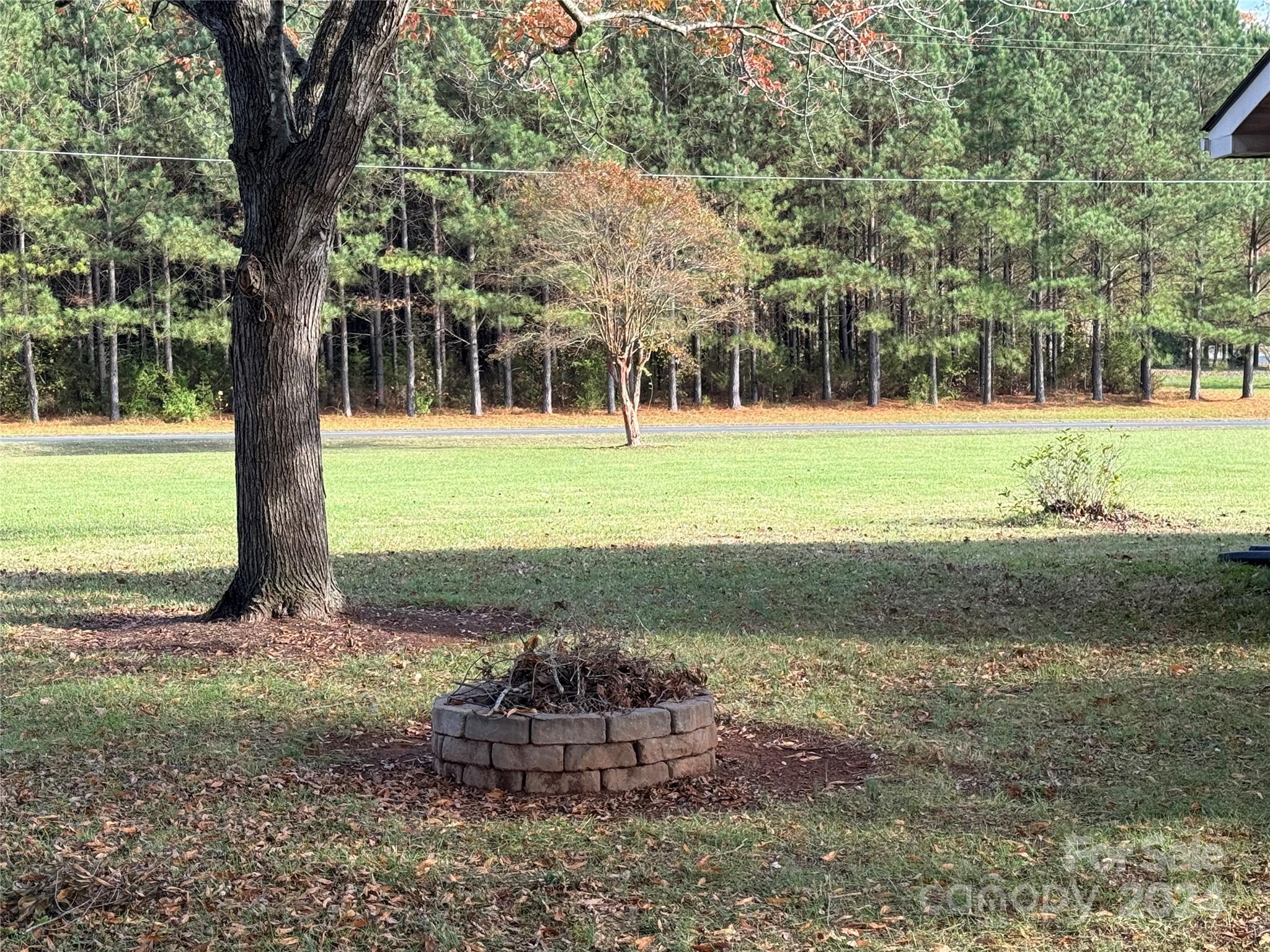 6650 Sherrills Ford Road Property Photo 6