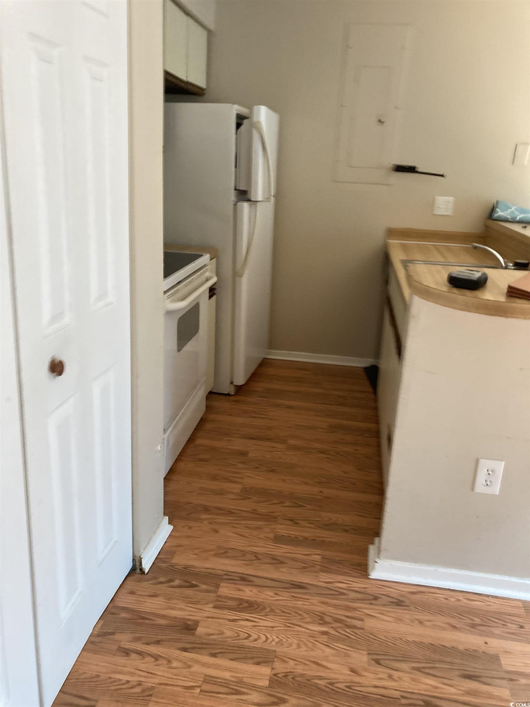 4462 S Little River Inn Ln. Property Photo 4