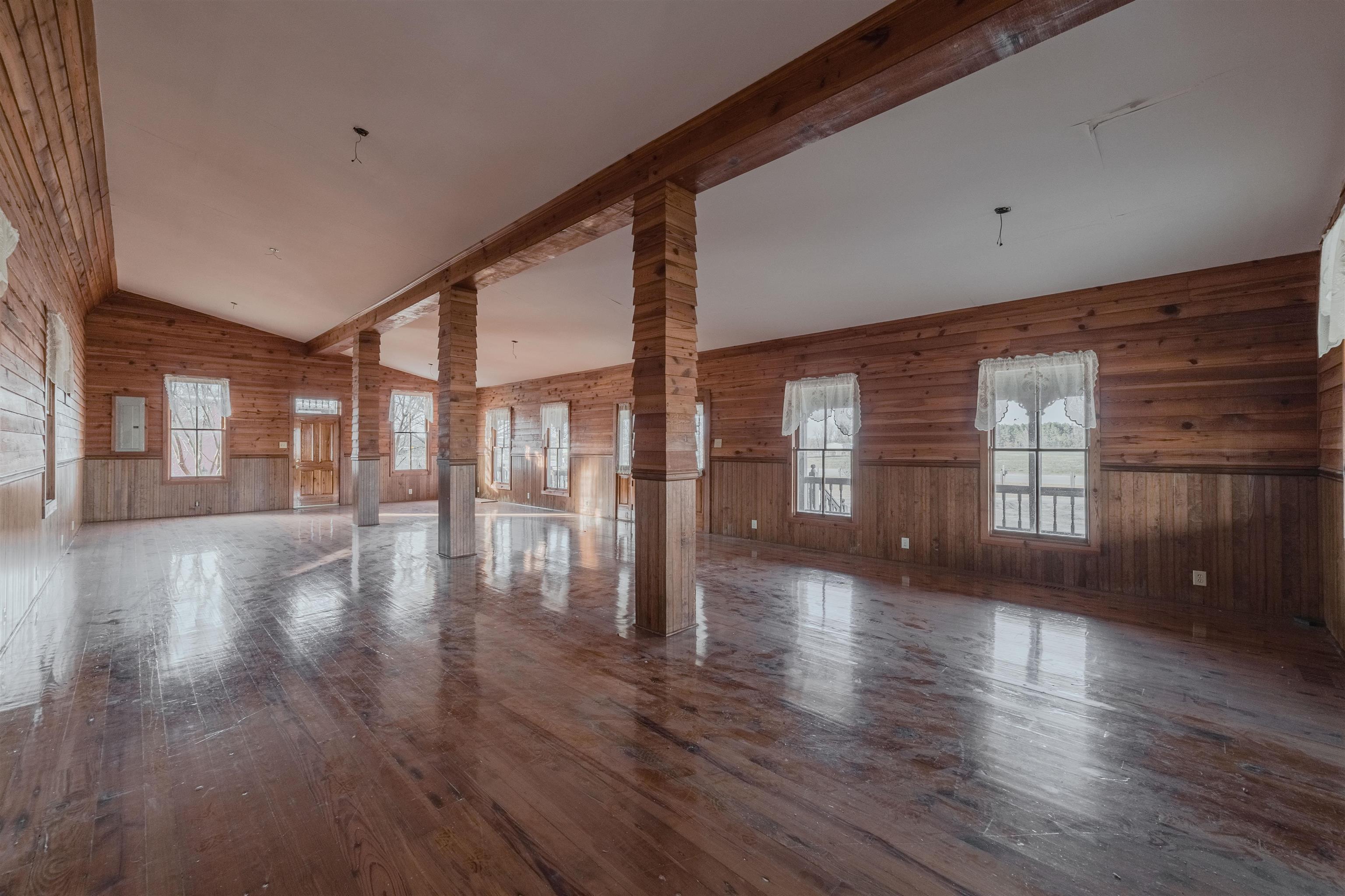 3215 Bluff Rd. Property Photo 16