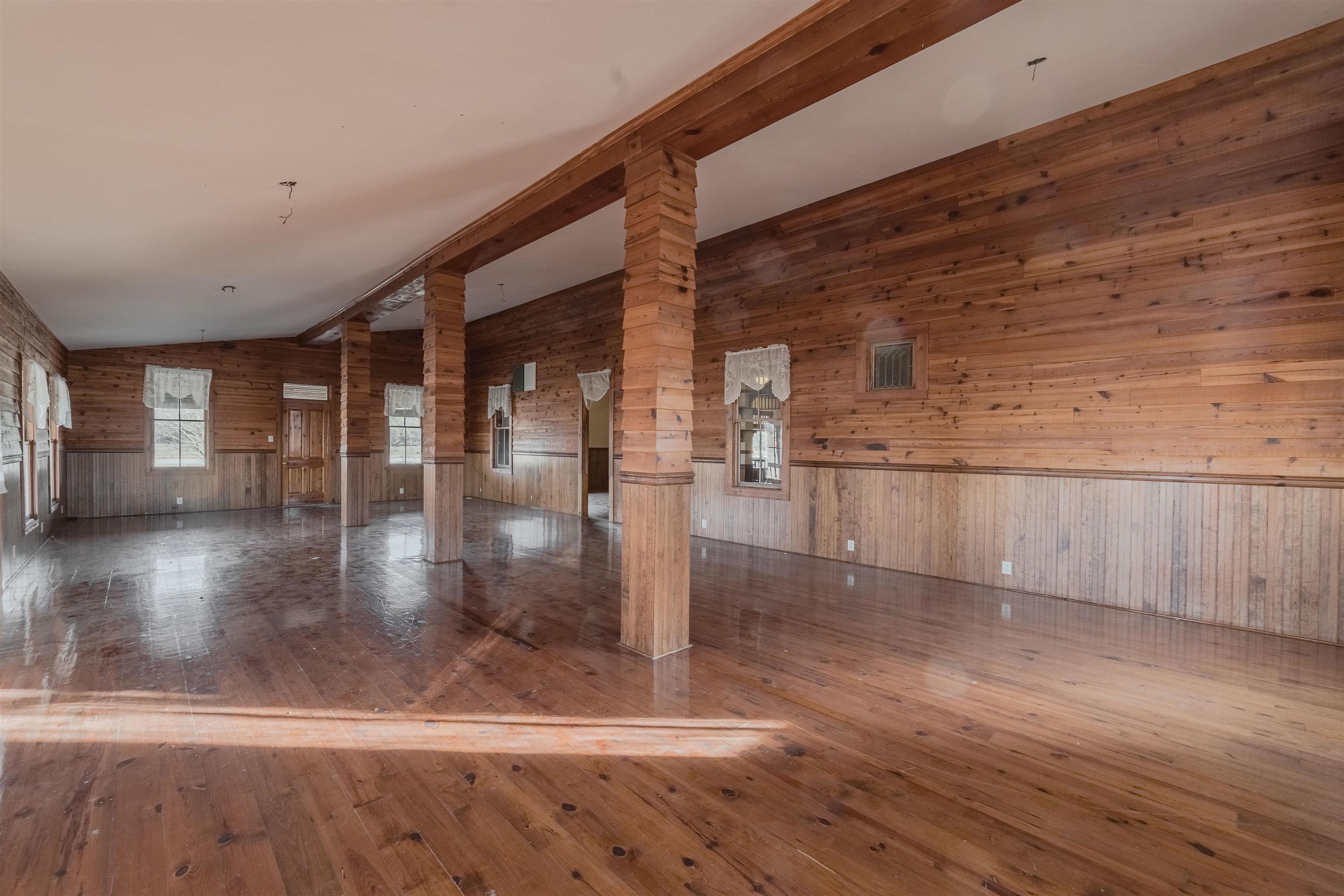 3215 Bluff Rd. Property Photo 18
