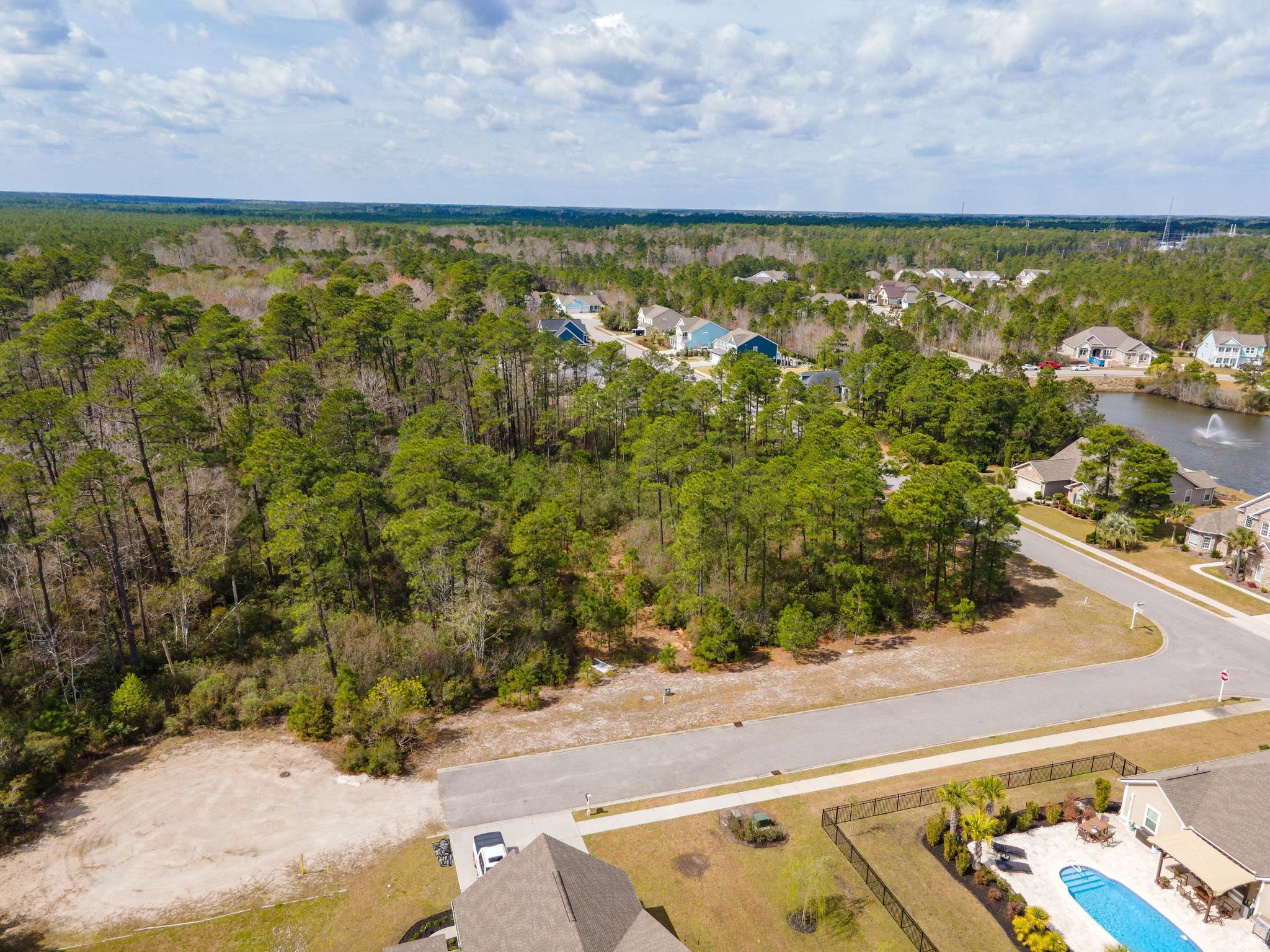 Arco Dr. Property Photo 8
