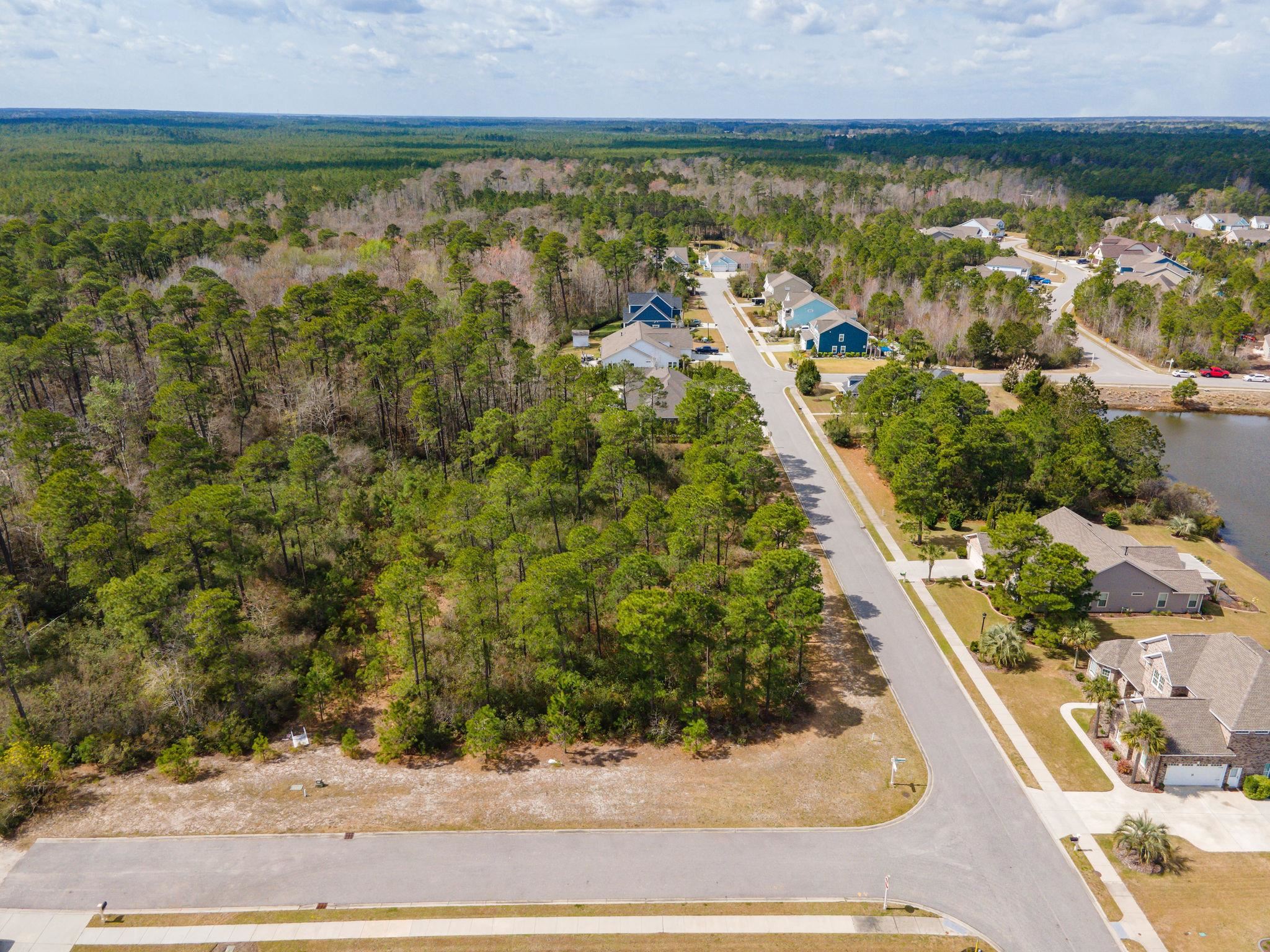 Arco Dr. Property Photo 17
