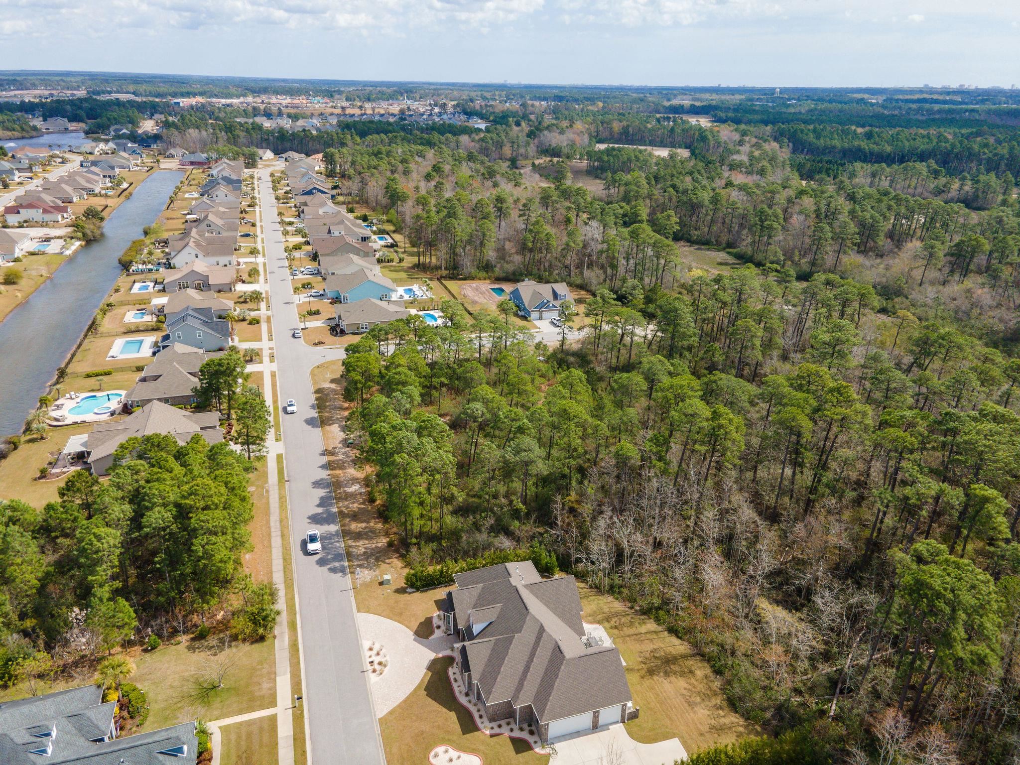 Arco Dr. Property Photo 18