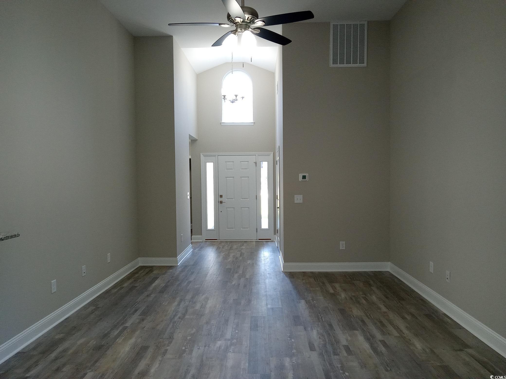 1023 Meares St. Property Photo 4