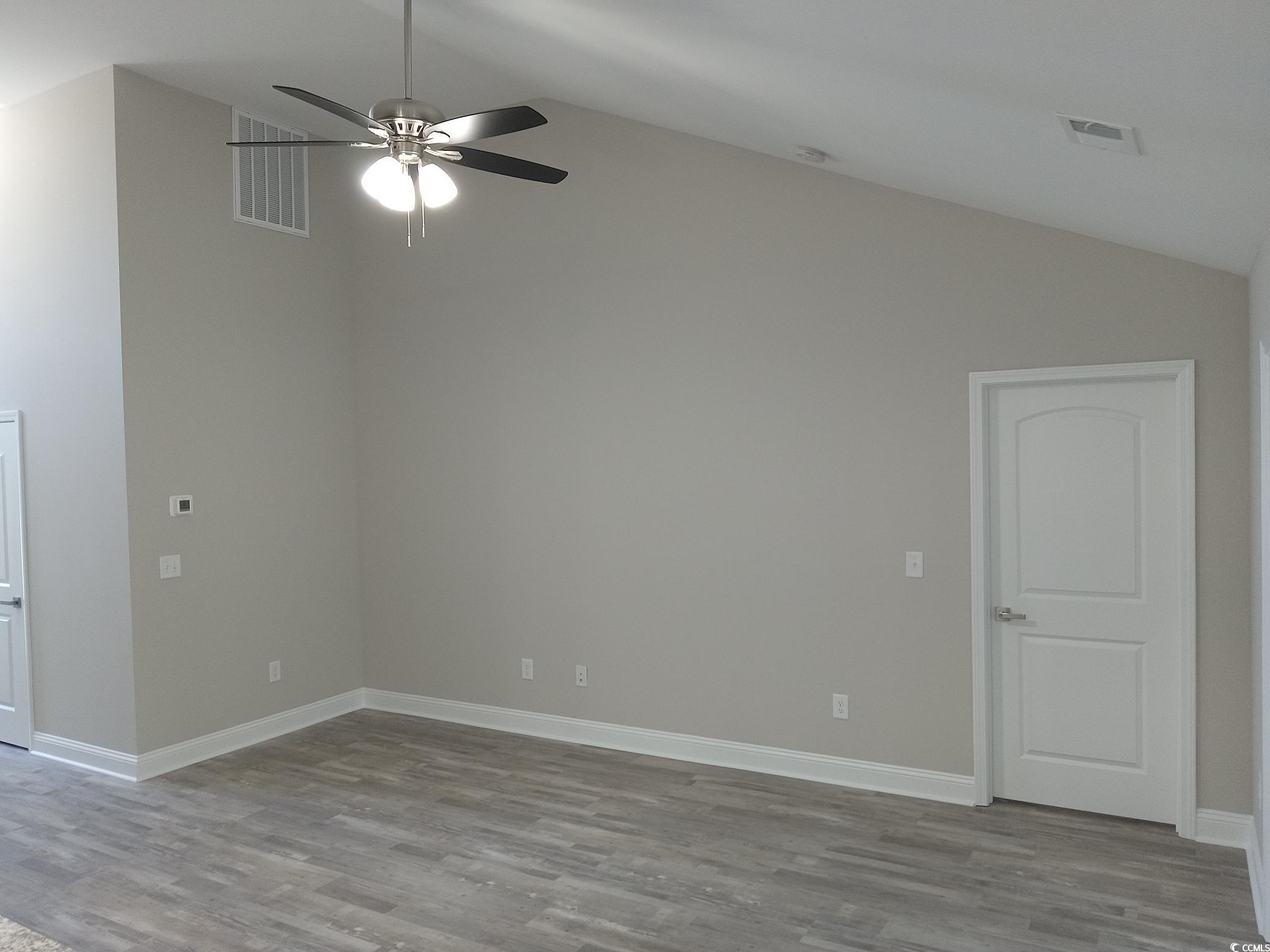 1023 Meares St. Property Photo 6