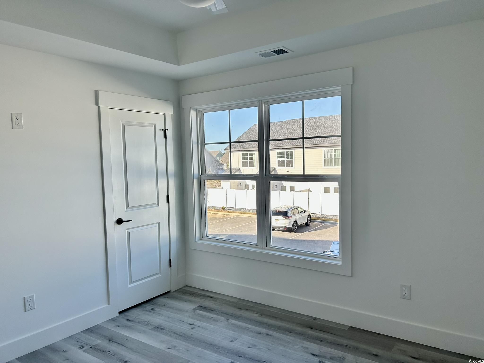 850 Maxine Ct. Property Photo 24