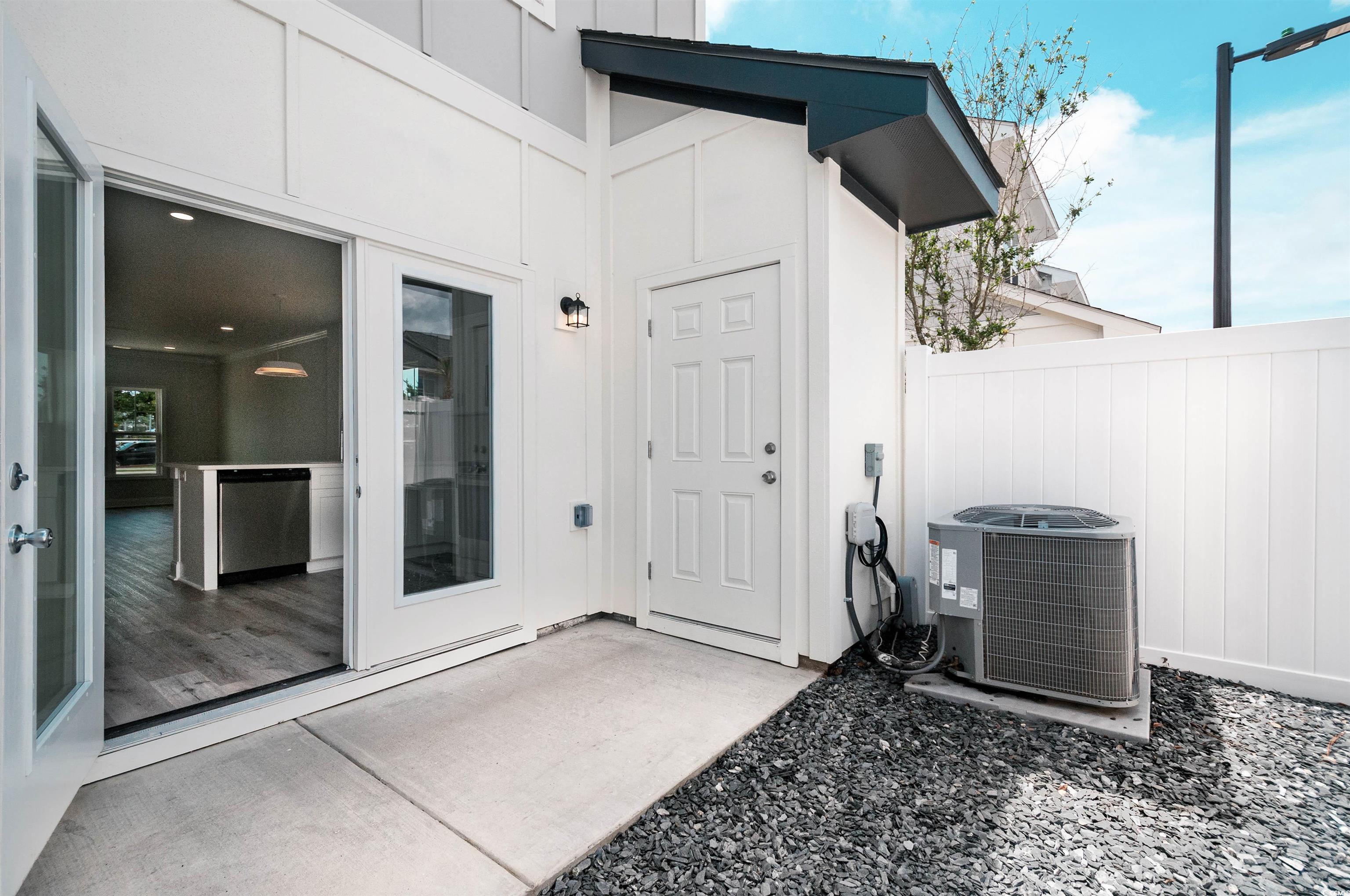 850 Maxine Ct. Property Photo 28