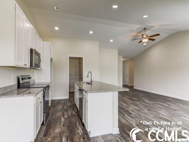 2819 Biscane Ct. Property Photo 8