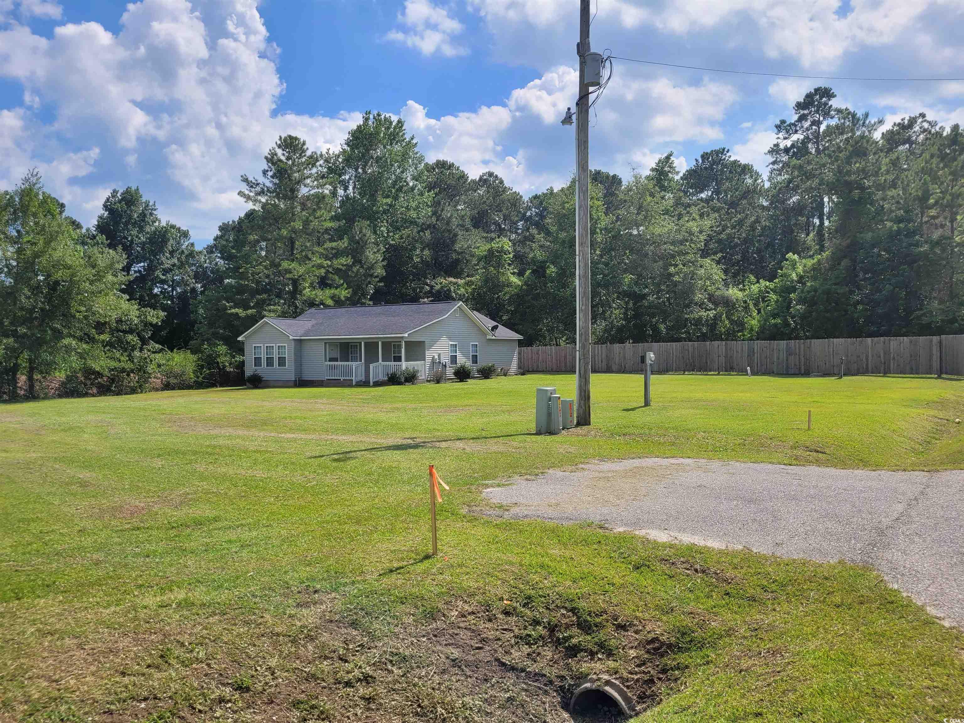 800 Elbow Rd. Property Photo 2