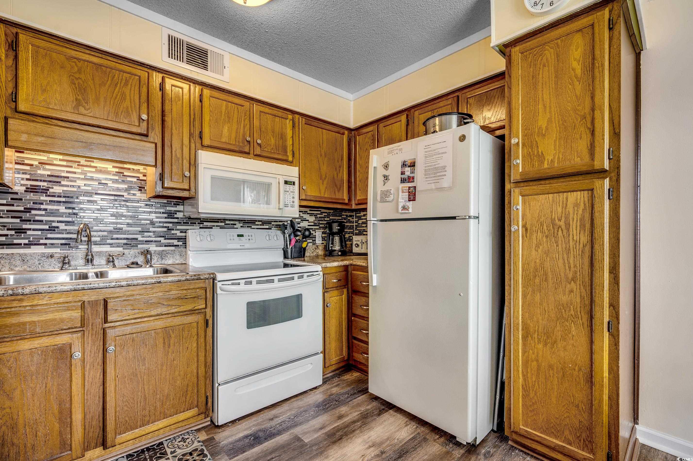 5905 S Kings Hwy. Property Photo 10