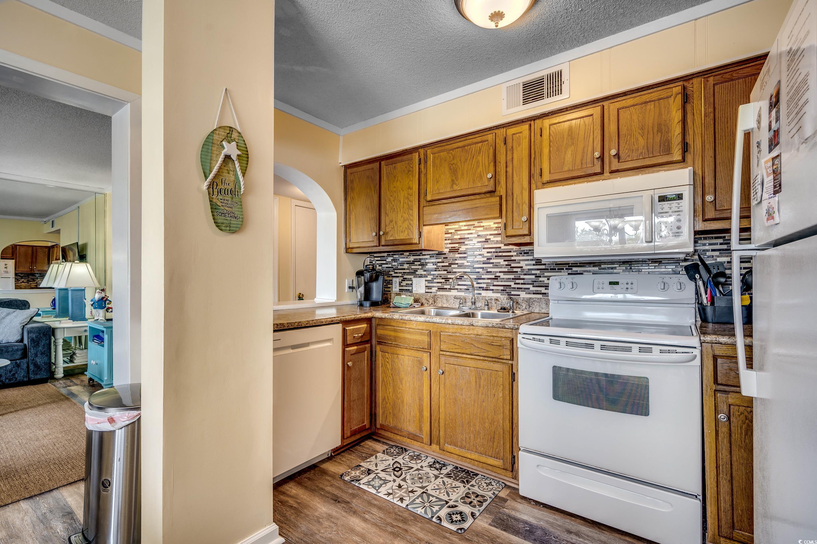 5905 S Kings Hwy. Property Photo 11
