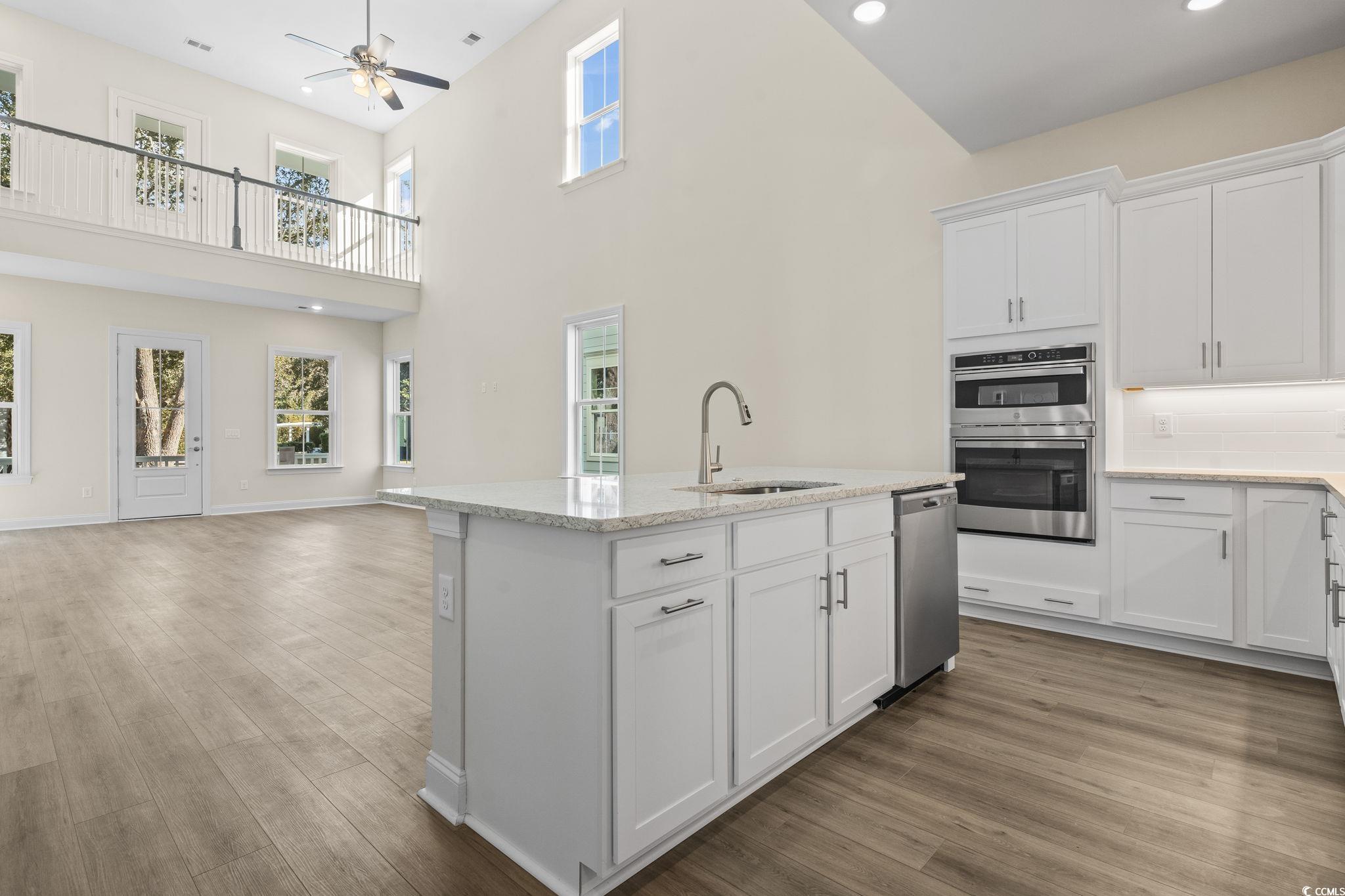 1604 James Island Ave. Property Photo 12