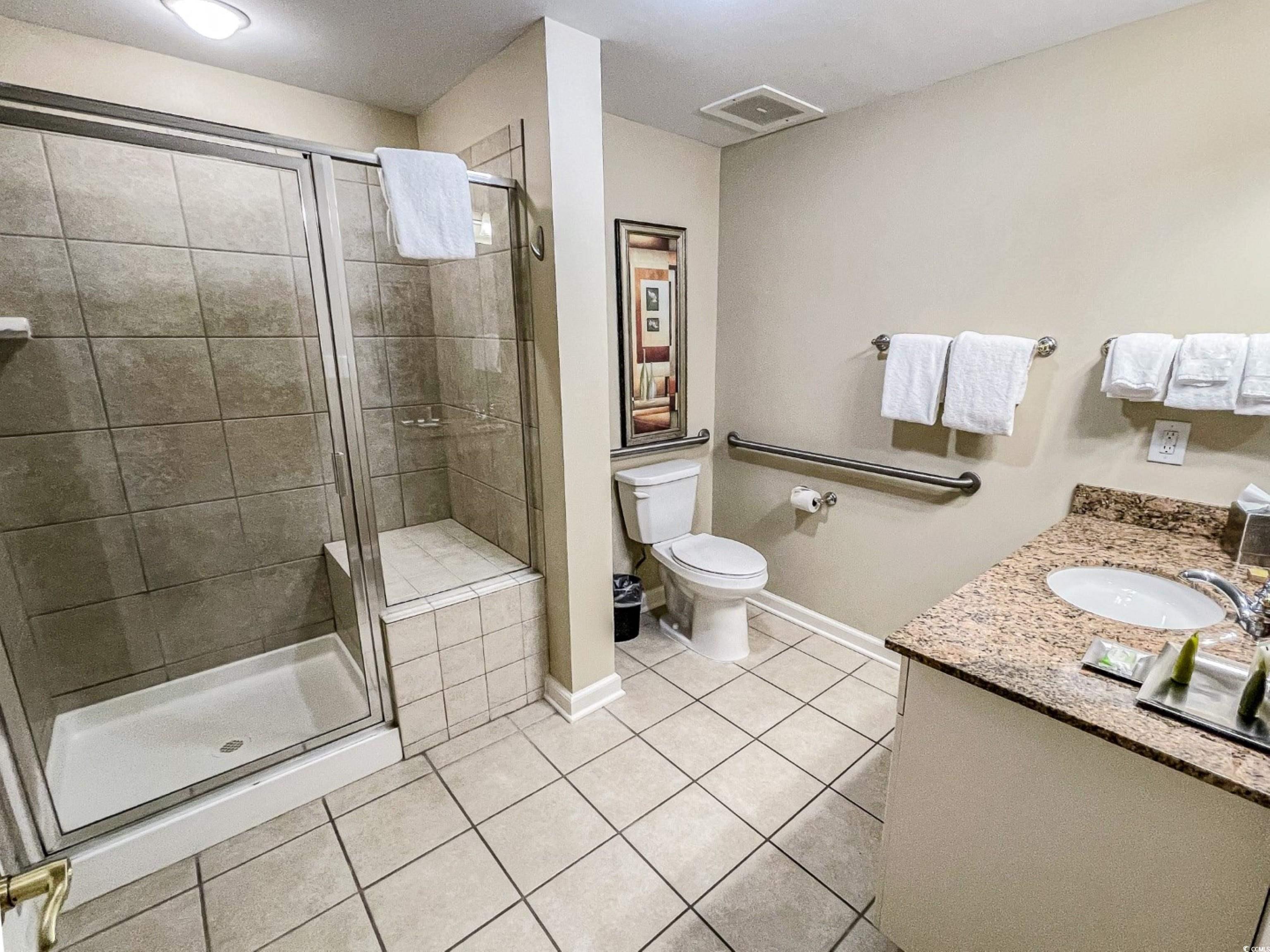 9994 Beach Club Dr. Property Photo 27