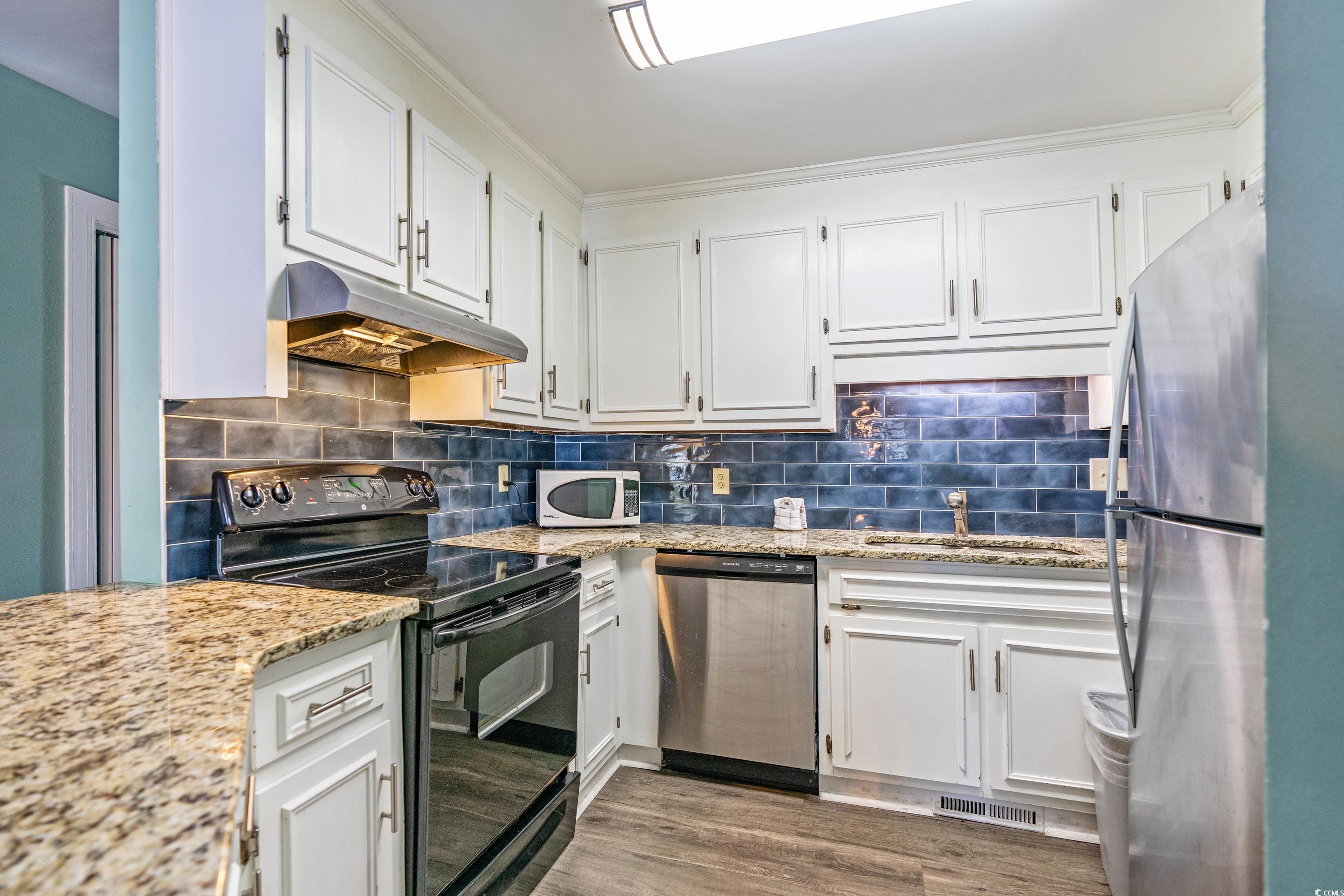 2805 N Ocean Blvd. Property Photo 10
