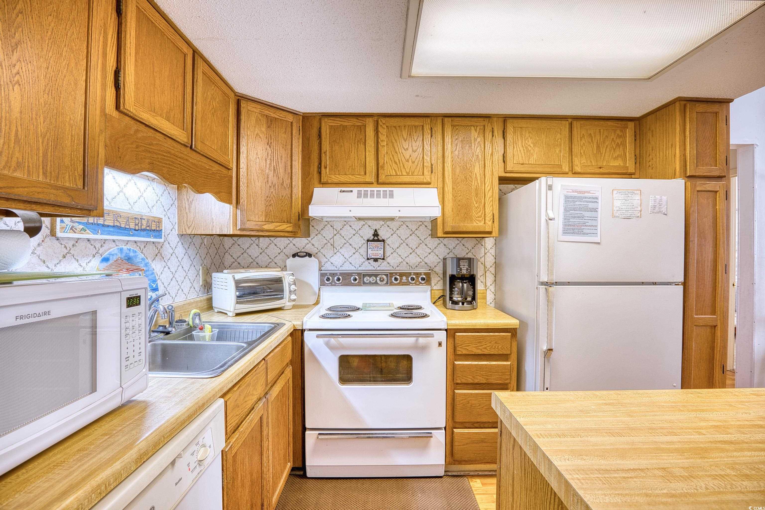 4515 S Ocean Blvd. Property Photo 14