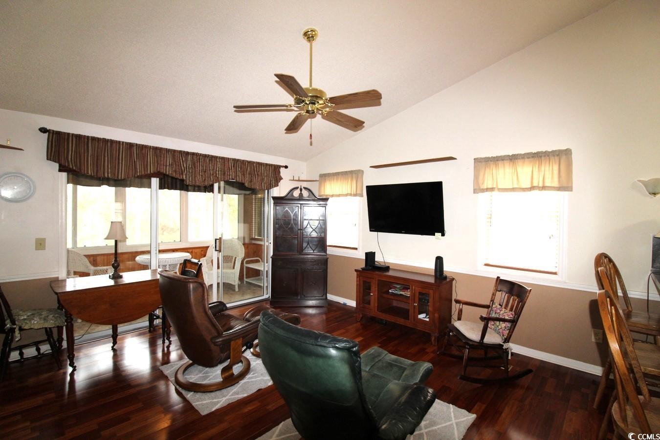 1131 White Tree Ln. Property Photo 5
