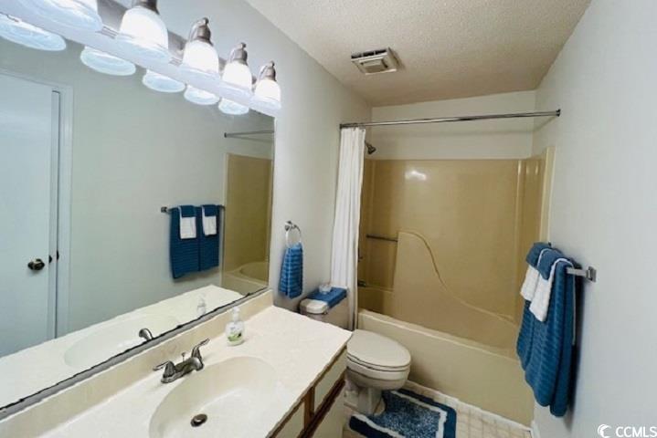 923 Fairwood Lakes Ln. Property Photo 18