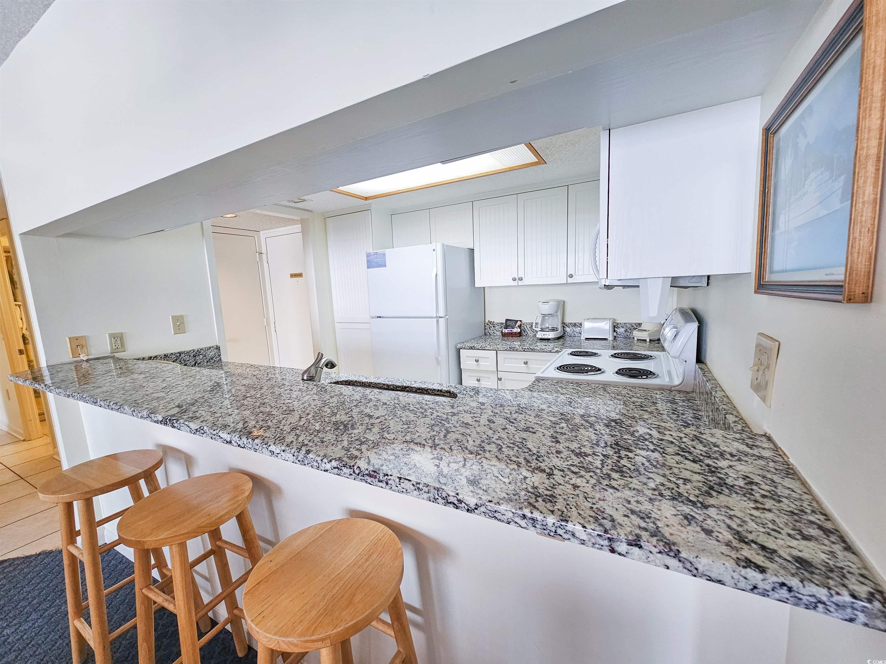 9820 Queensway Blvd. Property Photo 8