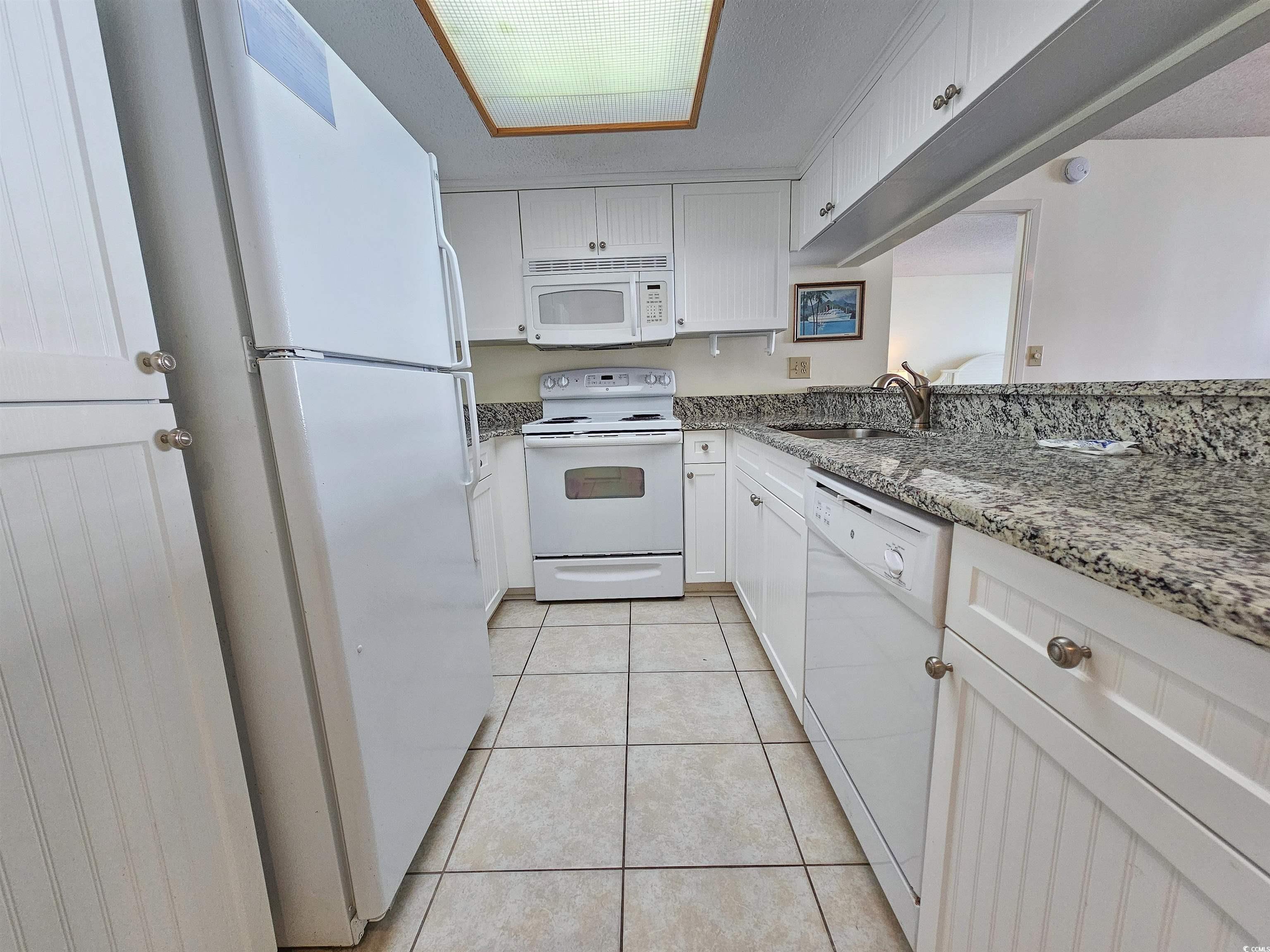 9820 Queensway Blvd. Property Photo 11