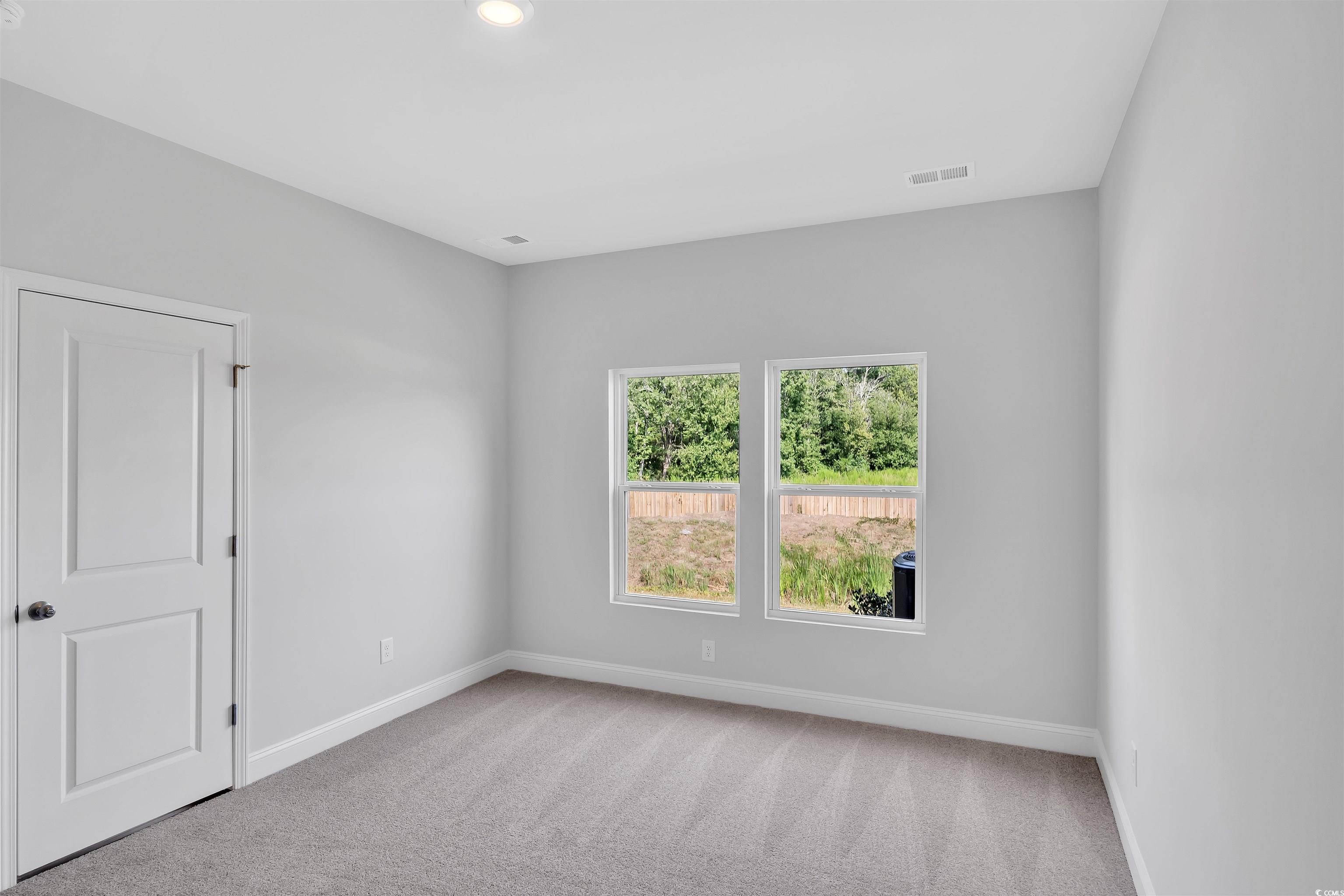 233 Sandridgebury Dr. Property Photo 9